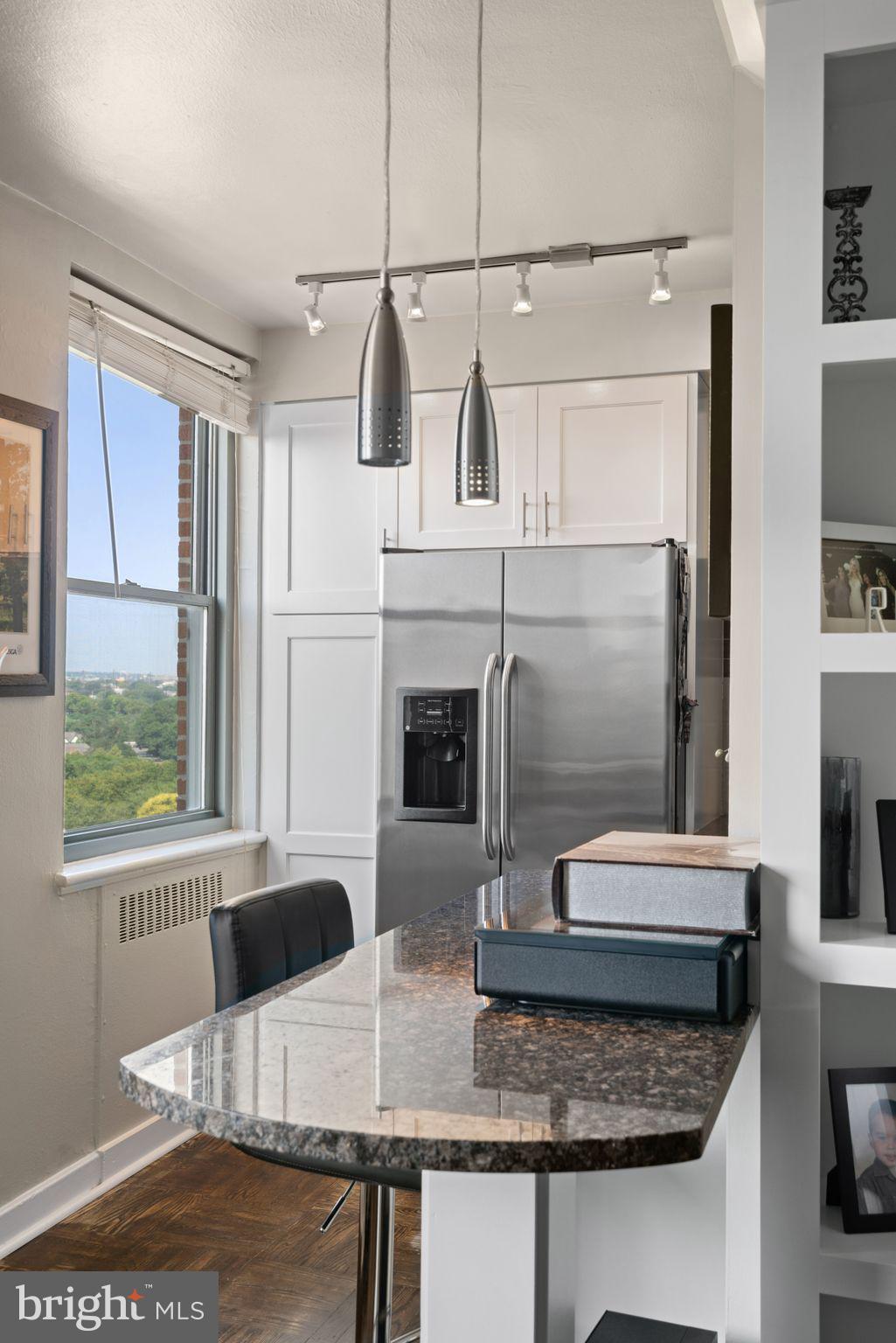 FAIRMOUNT - Residential Lease