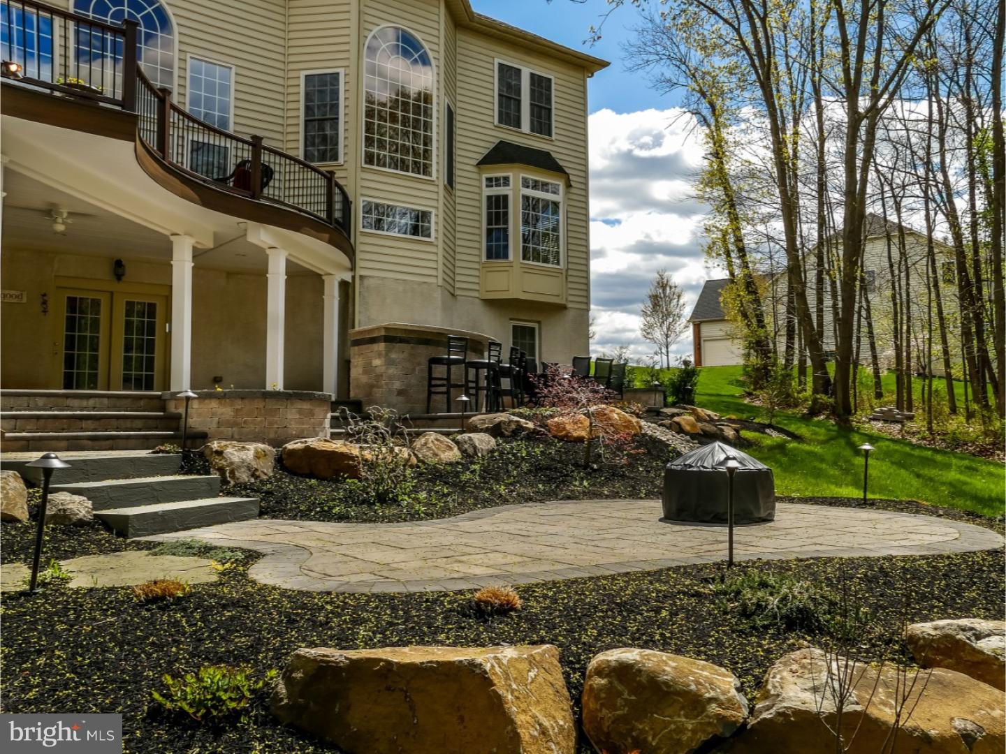 WARNER MEADOWS - Residential