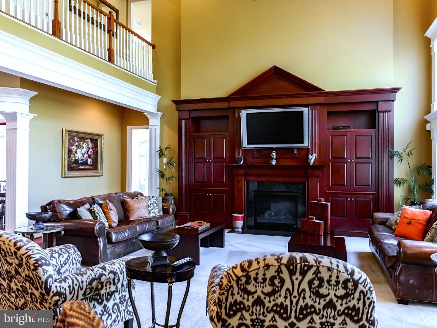 WARNER MEADOWS - Residential