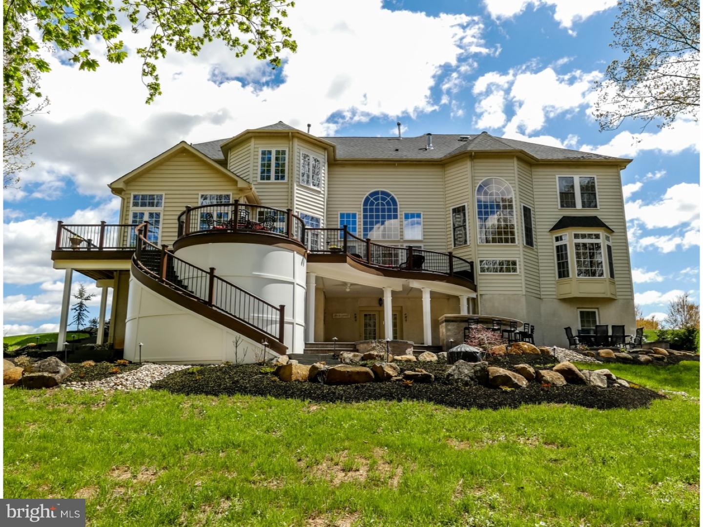 WARNER MEADOWS - Residential