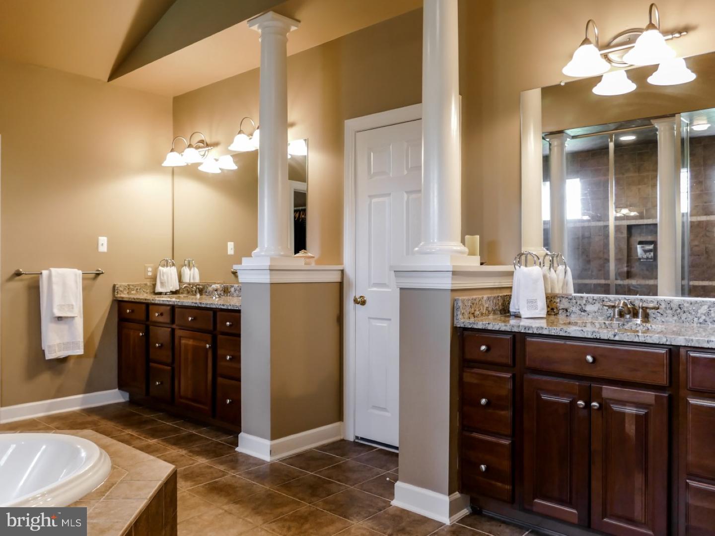 WARNER MEADOWS - Residential