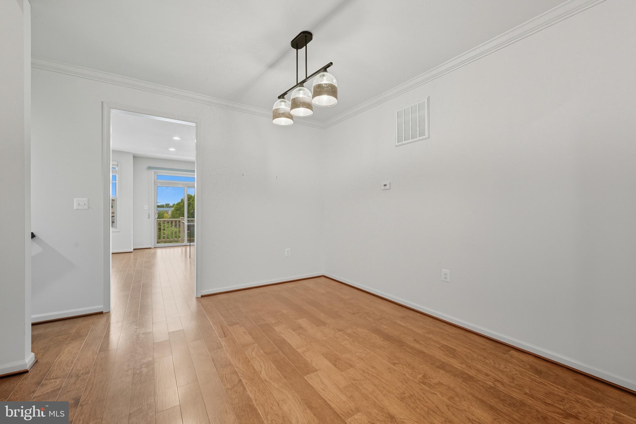 VILLAGES OF PIEDMONT II - Residential Lease