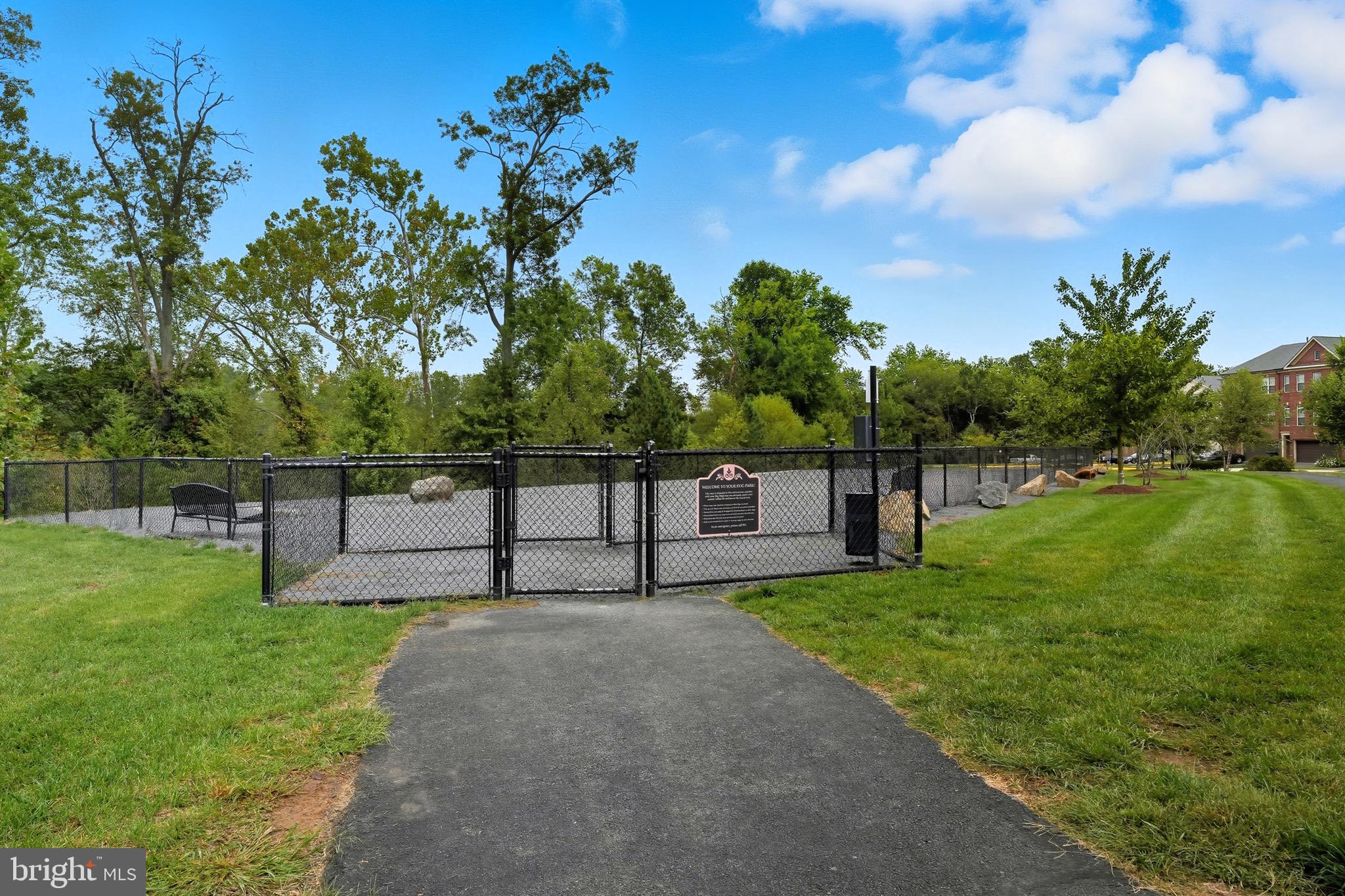 VILLAGES OF PIEDMONT II - Residential Lease