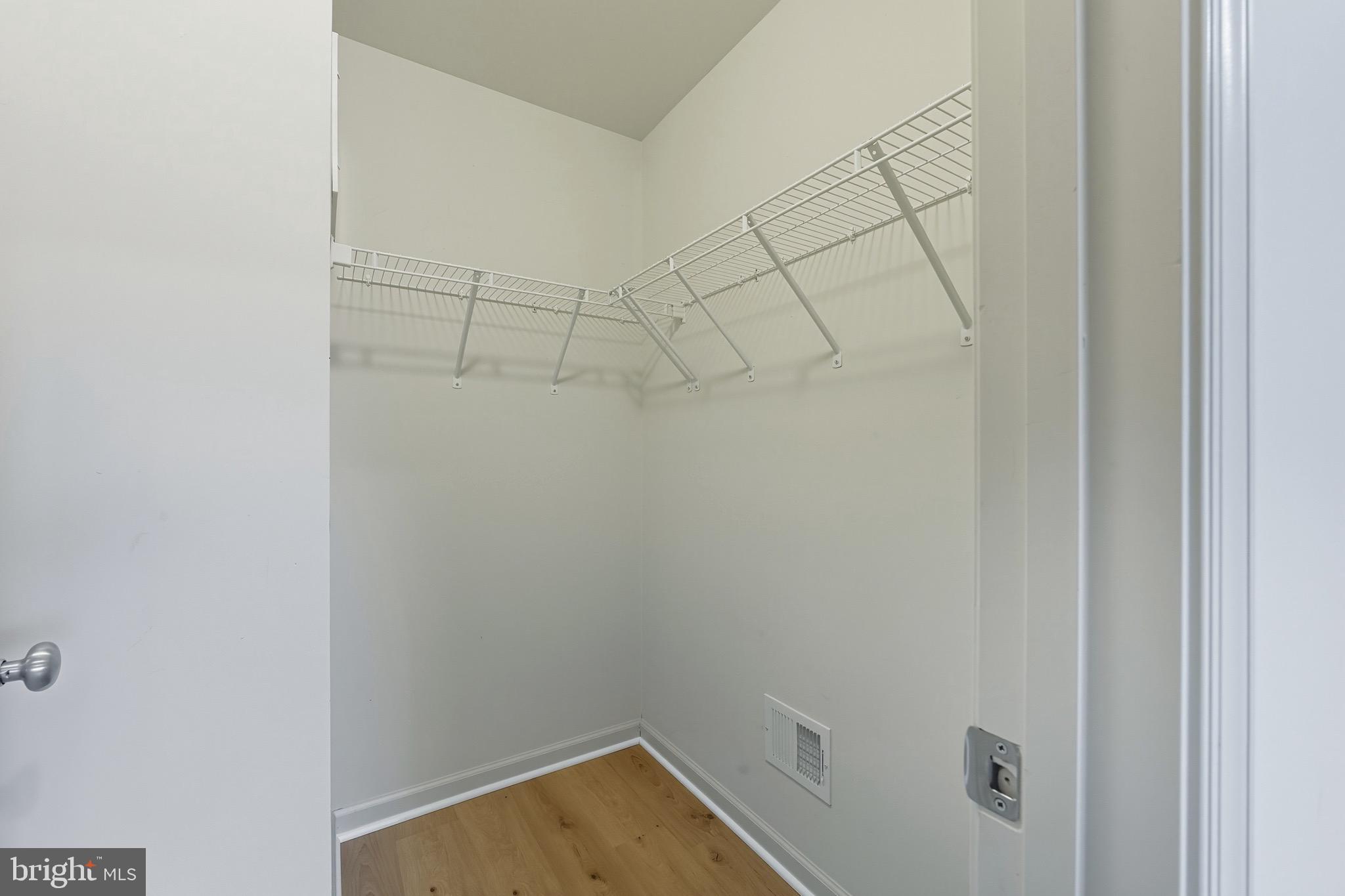 VILLAGES OF PIEDMONT II - Residential Lease