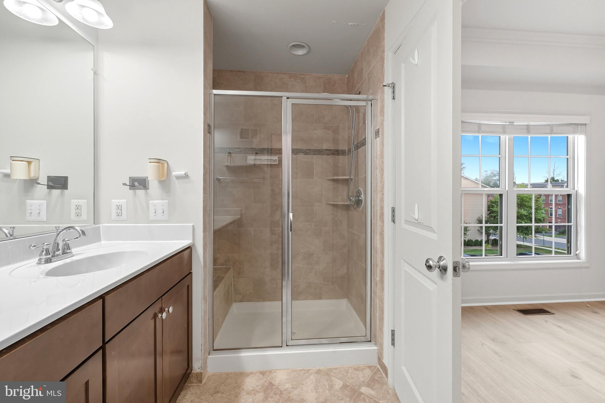 VILLAGES OF PIEDMONT II - Residential Lease