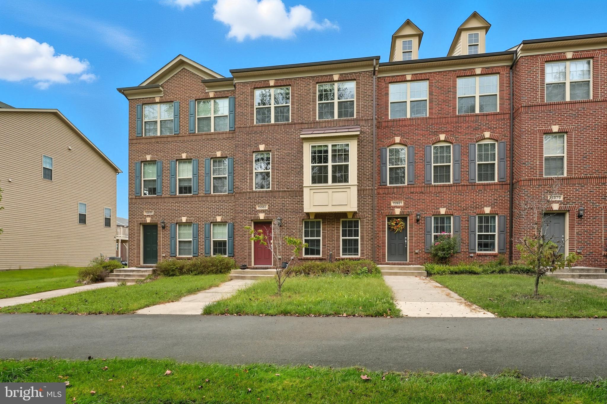 VILLAGES OF PIEDMONT II - Residential Lease