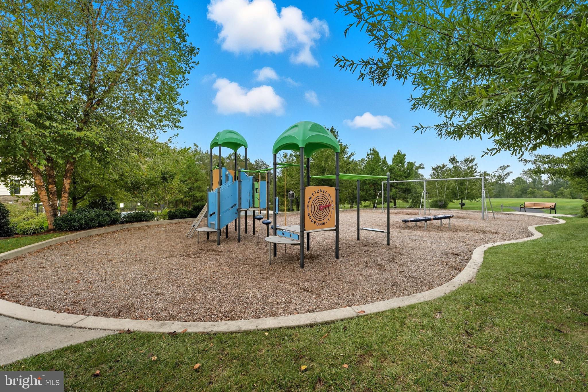 VILLAGES OF PIEDMONT II - Residential Lease