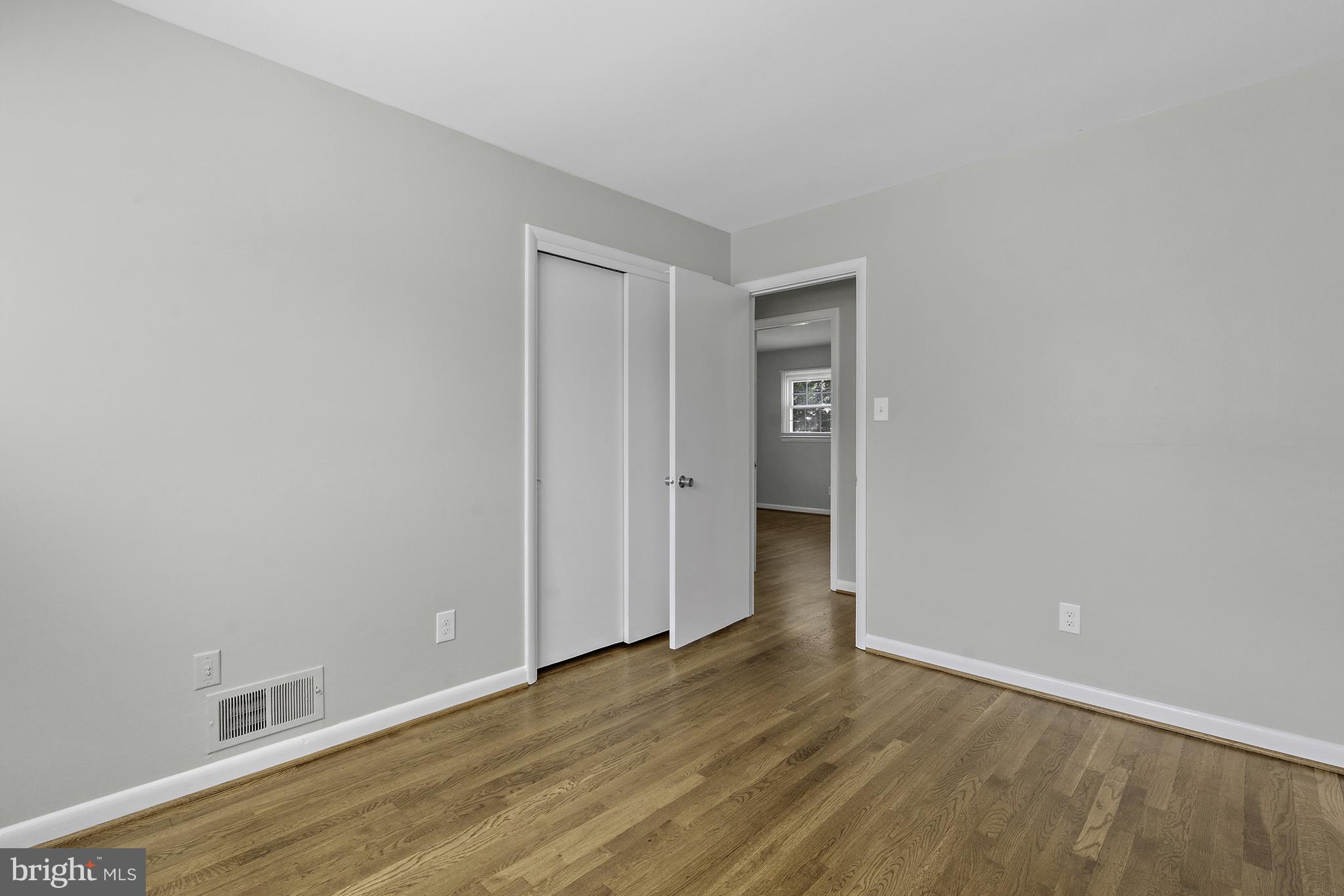 POTOMAC VALLEY - Residential Lease