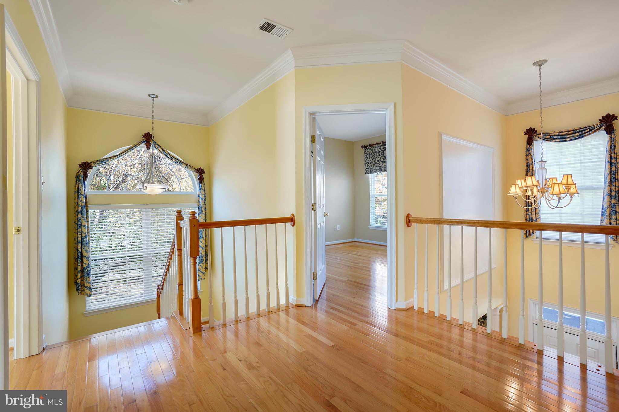 LAKELANDS - Residential