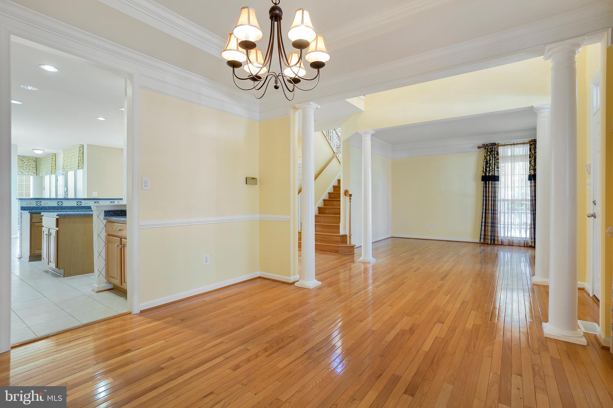 LAKELANDS - Residential