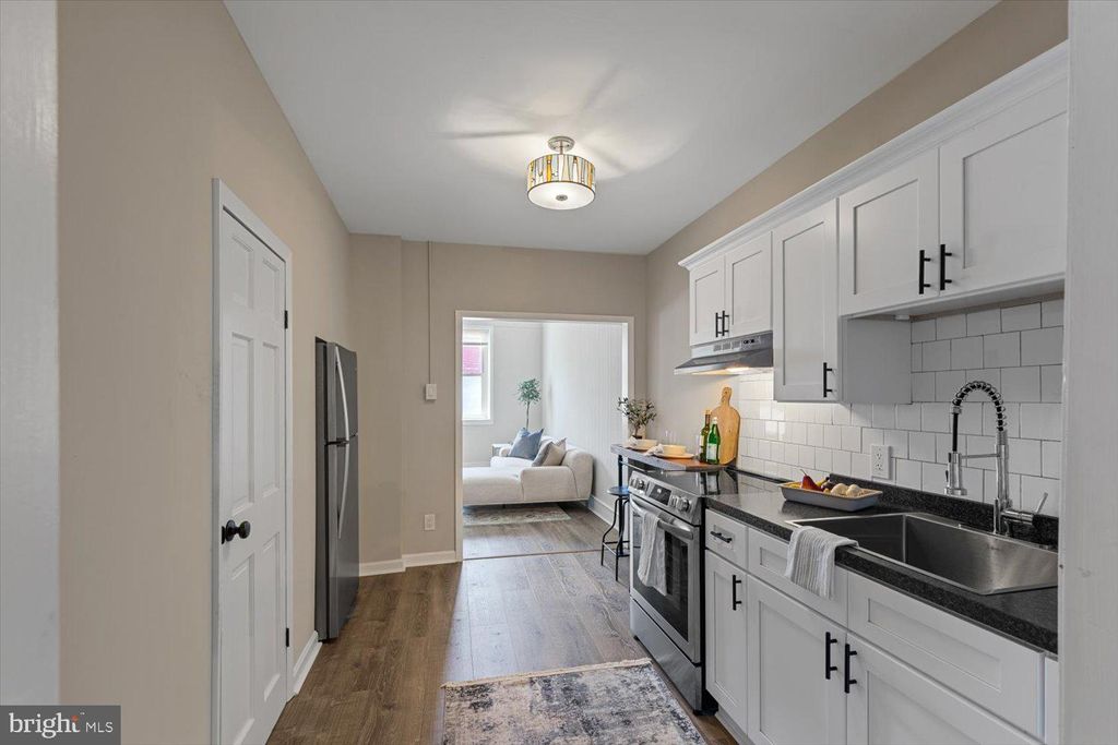 Photo of 64512 Columbia Avenue, Lancaster, PA 17603 (MLS # PALA2050470)