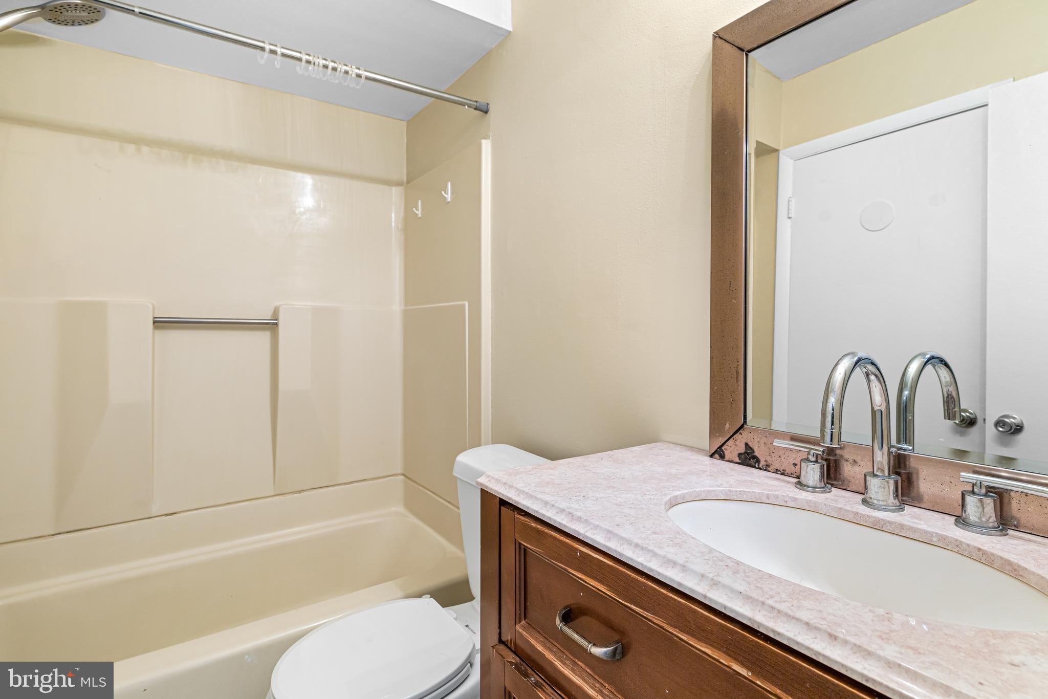 SCOTCHBROOK - Residential