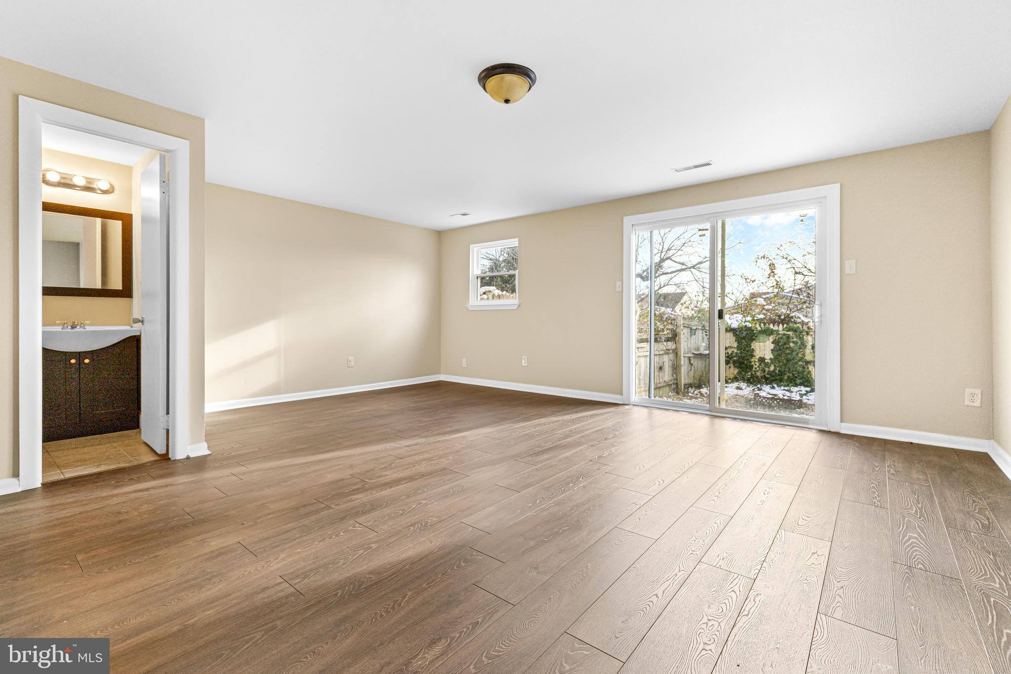 SCOTCHBROOK - Residential