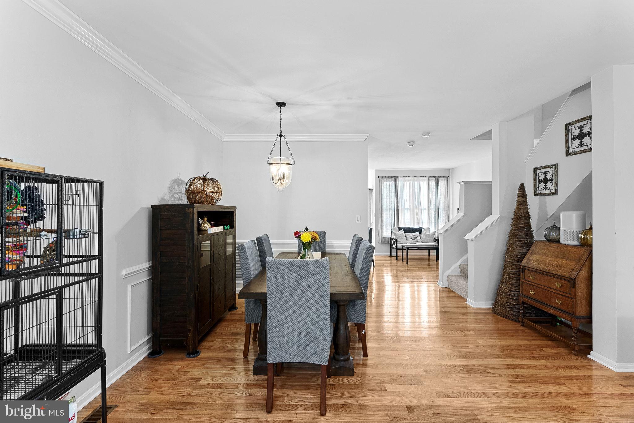 BROADLANDS - Residential