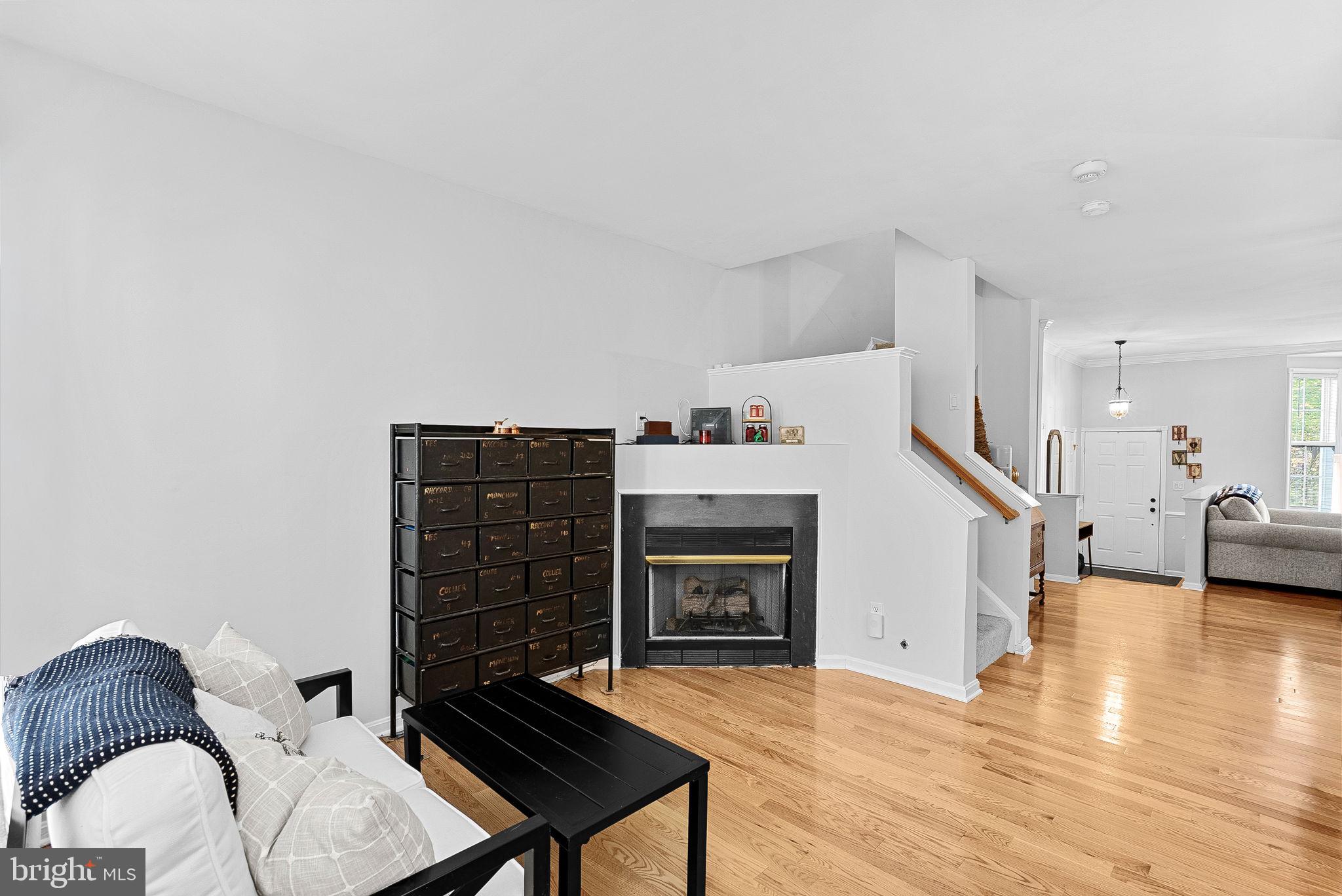 BROADLANDS - Residential