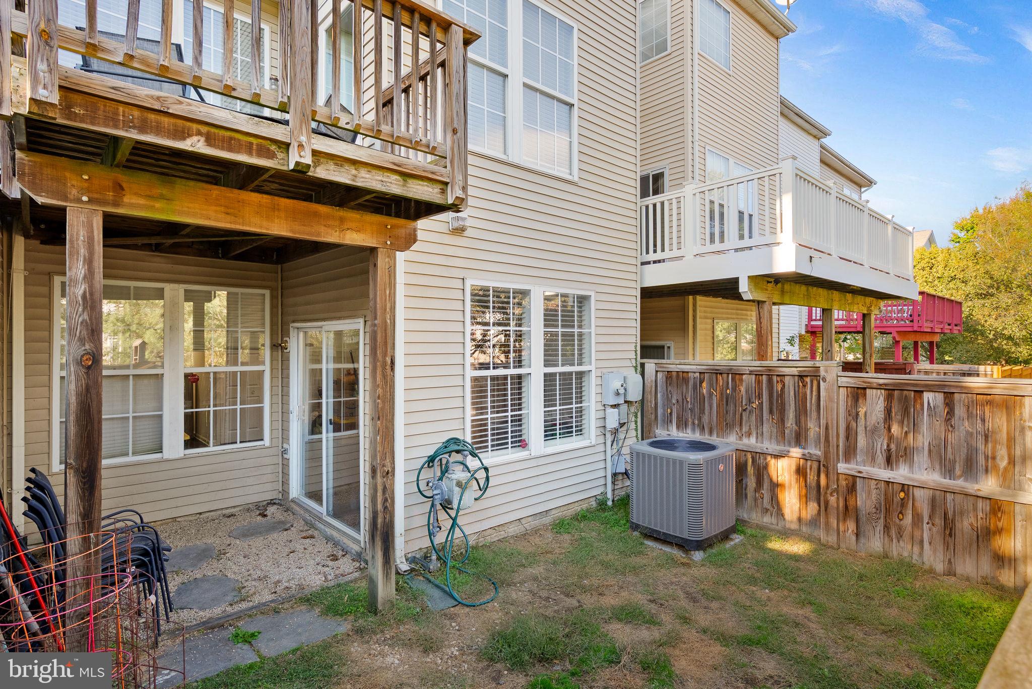 BROADLANDS - Residential