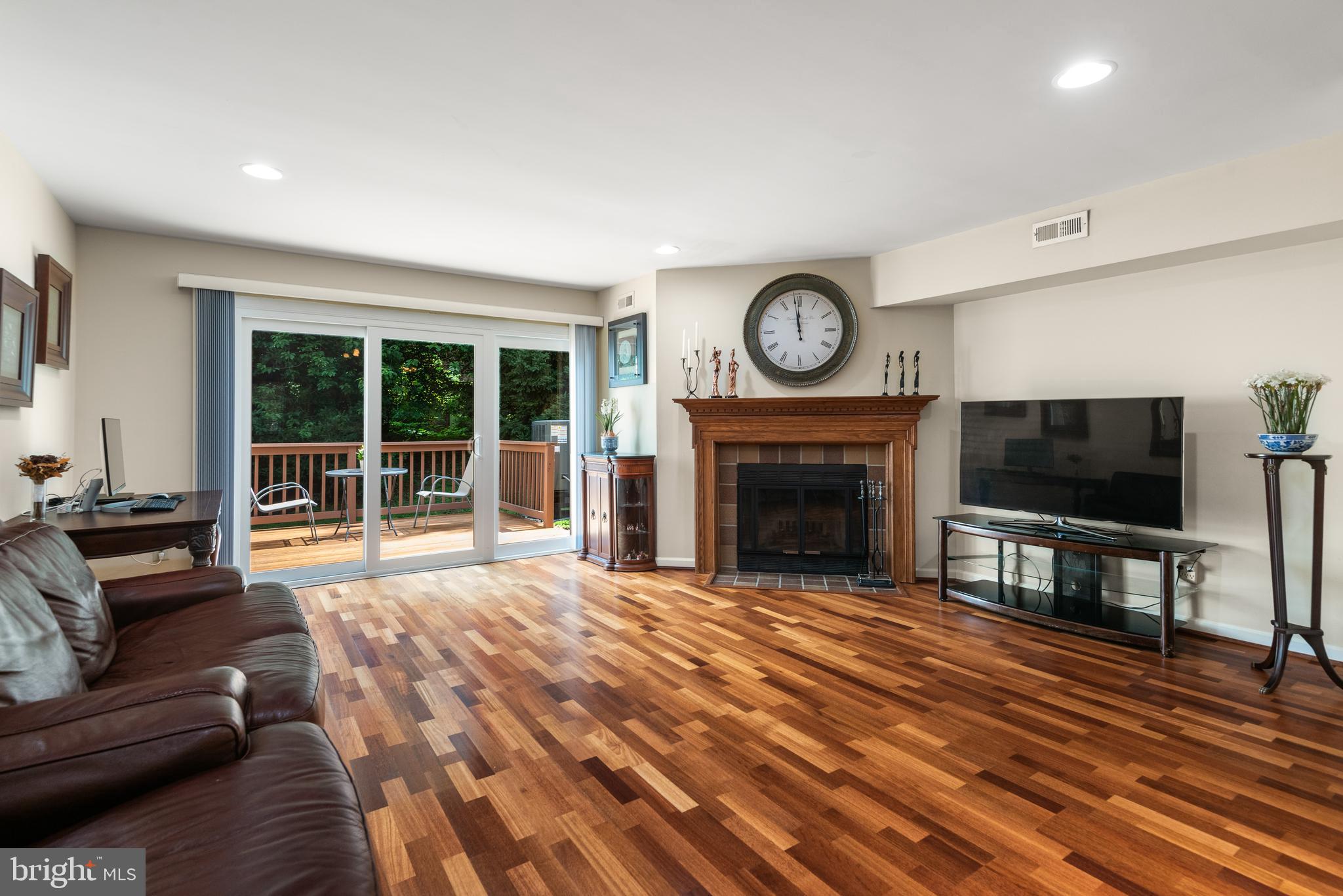 416 CANNON COURT