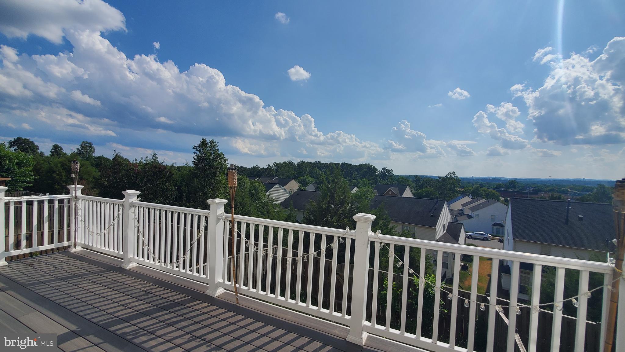 LANSDOWNE ON THE POTOMAC - Residential Lease