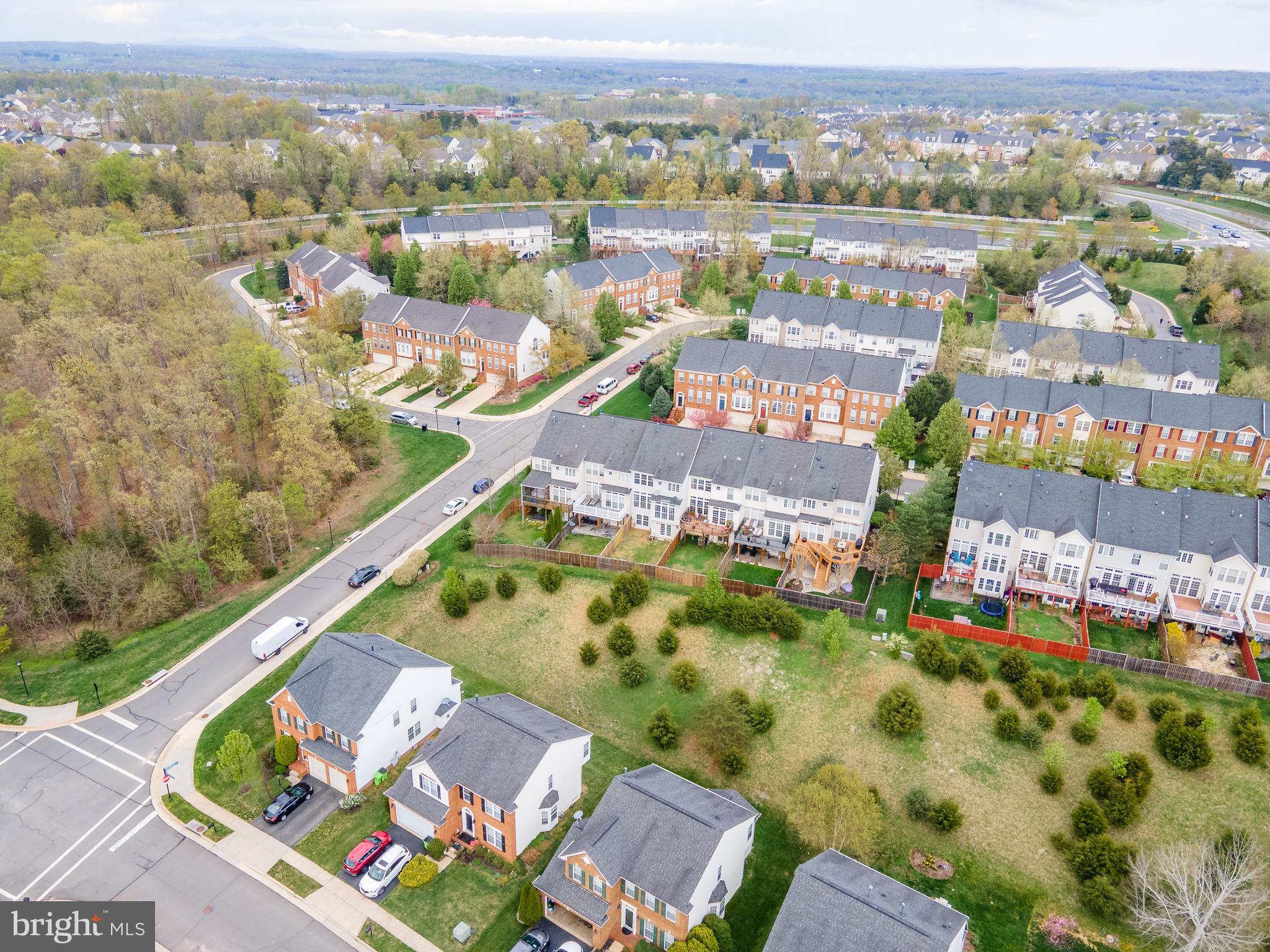 LANSDOWNE ON THE POTOMAC - Residential Lease