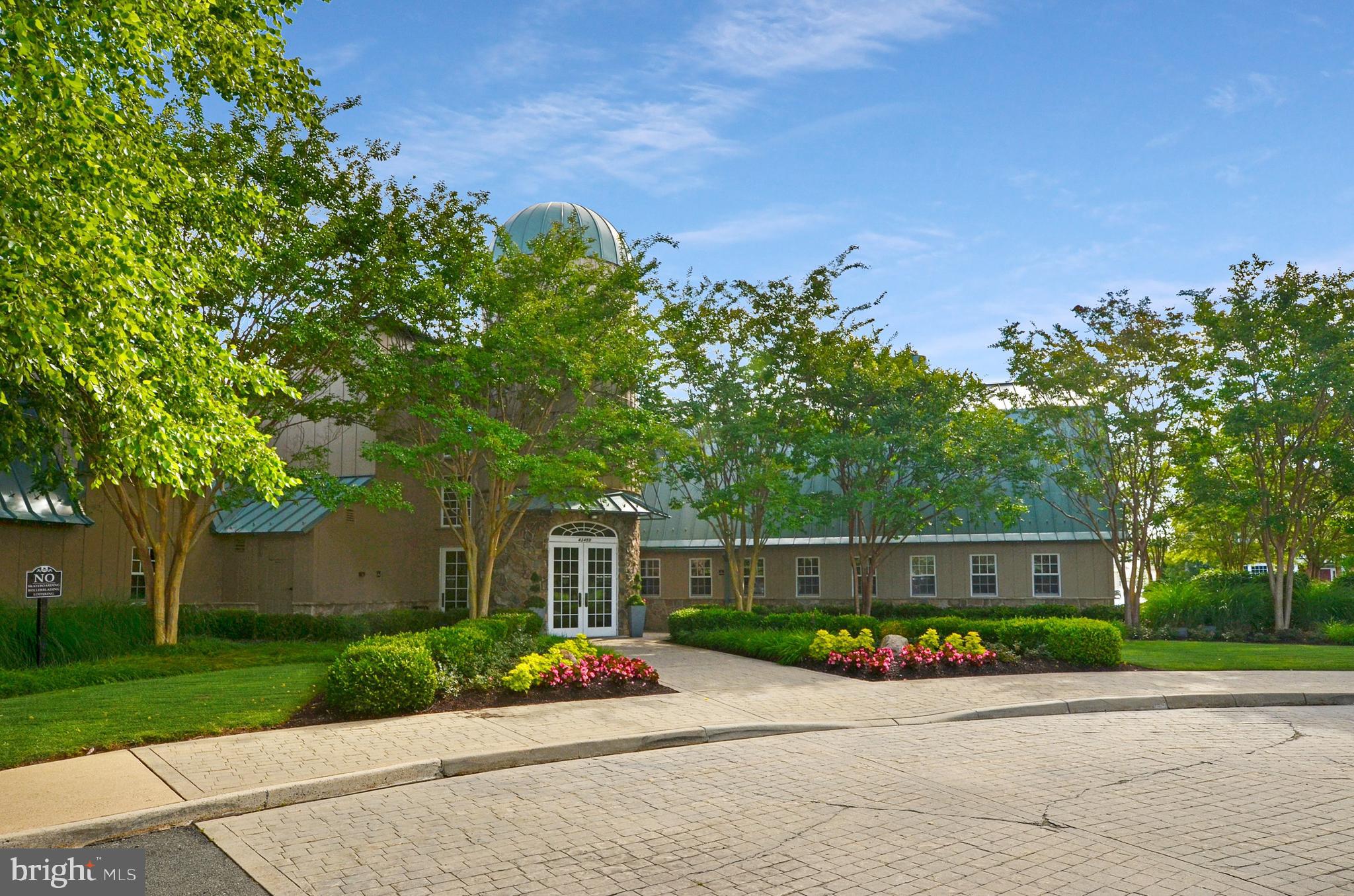 LANSDOWNE ON THE POTOMAC - Residential Lease