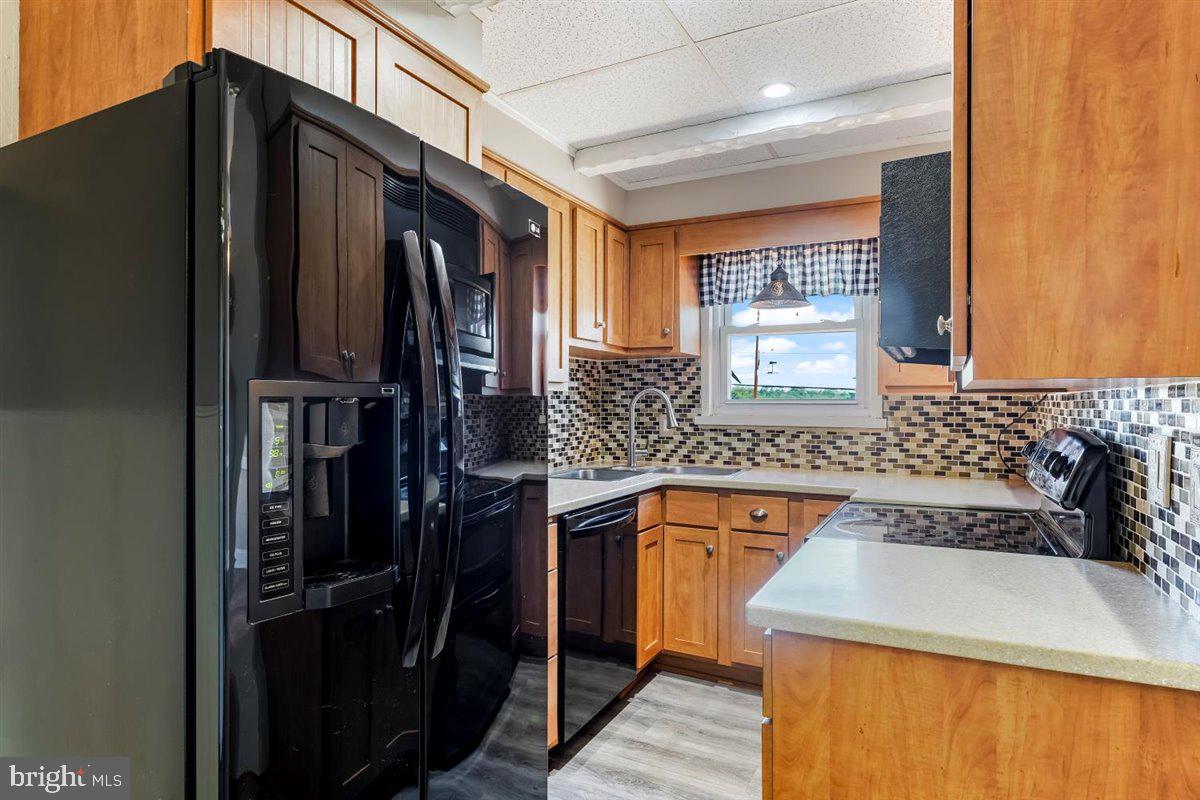 HIGHLAND PARK - Residential Lease