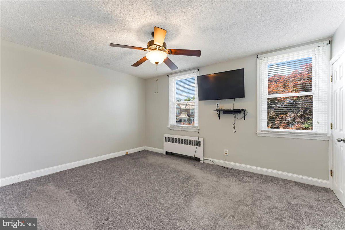 HIGHLAND PARK - Residential Lease