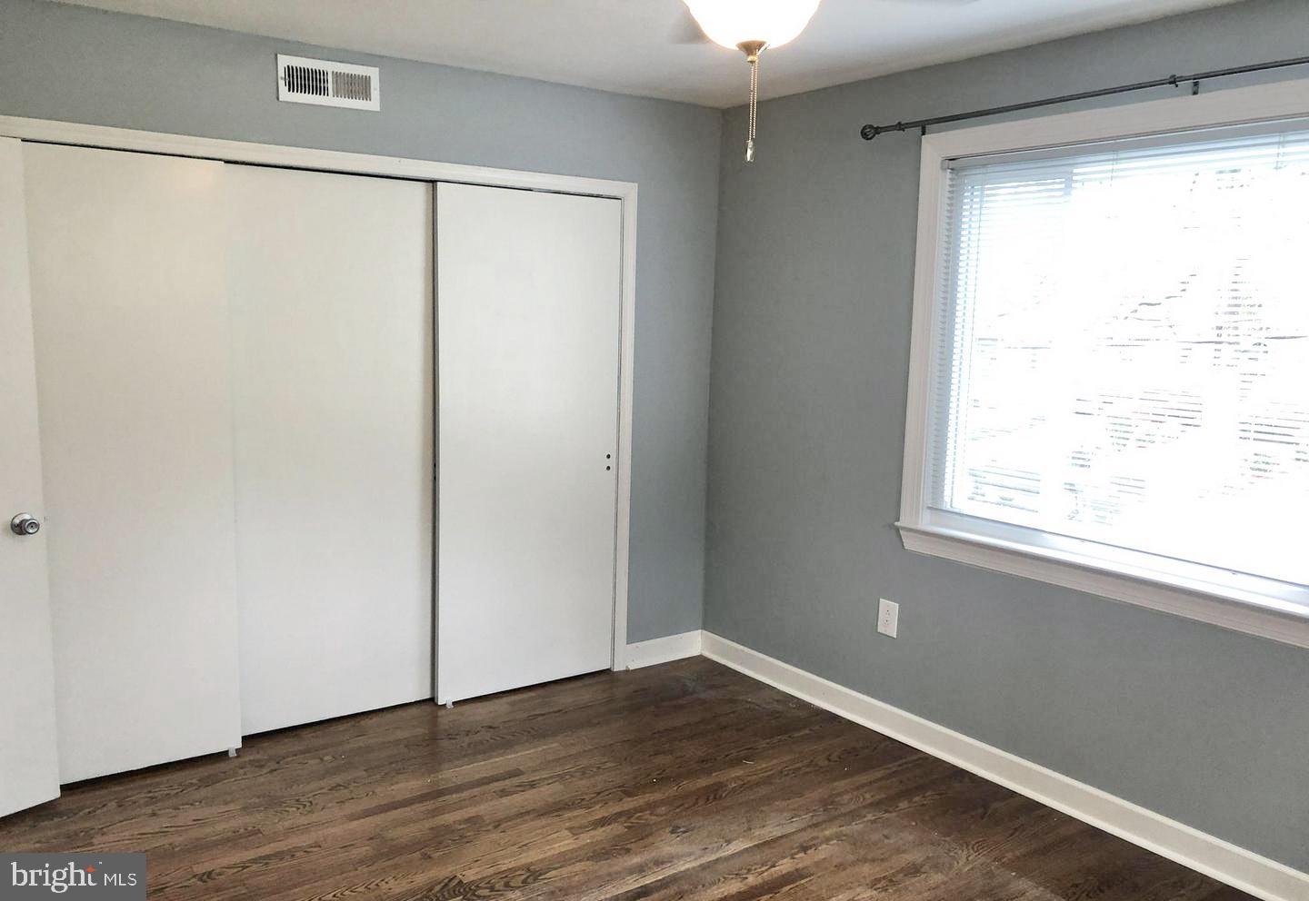 ANNALANE TERRACE - Residential Lease