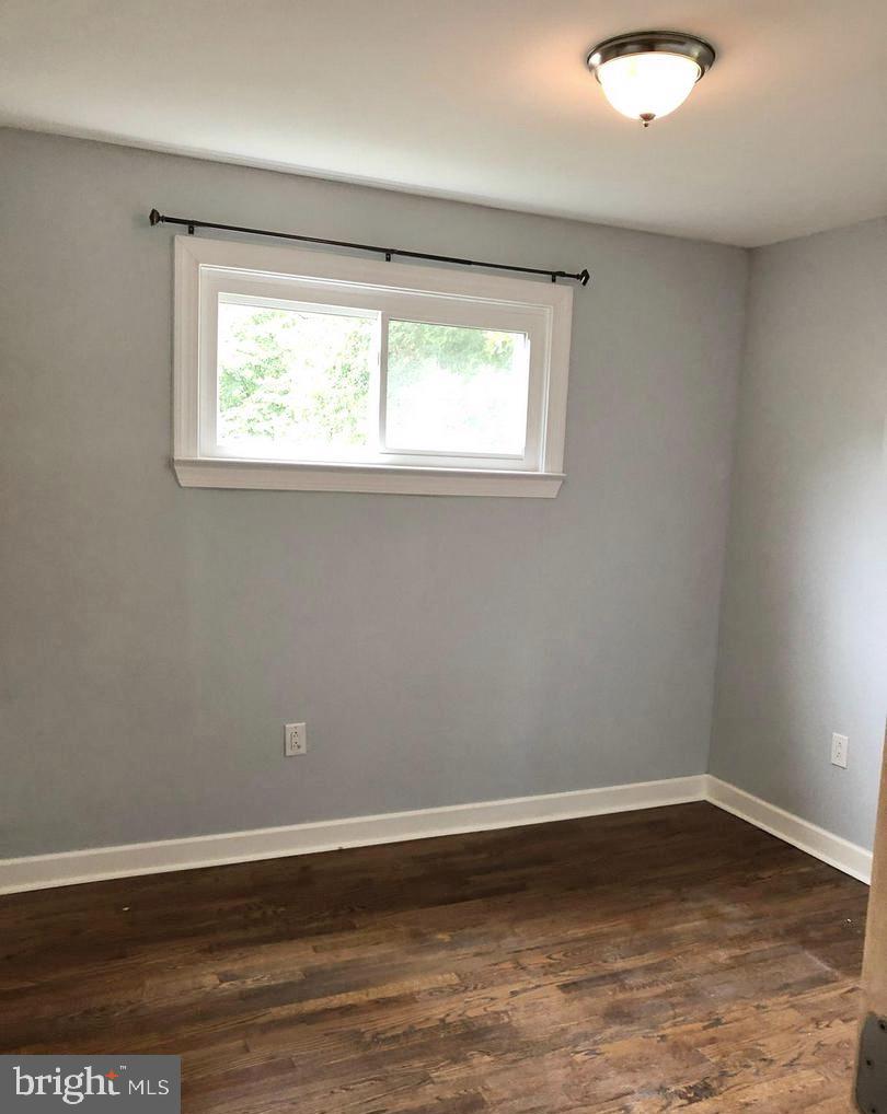 ANNALANE TERRACE - Residential Lease