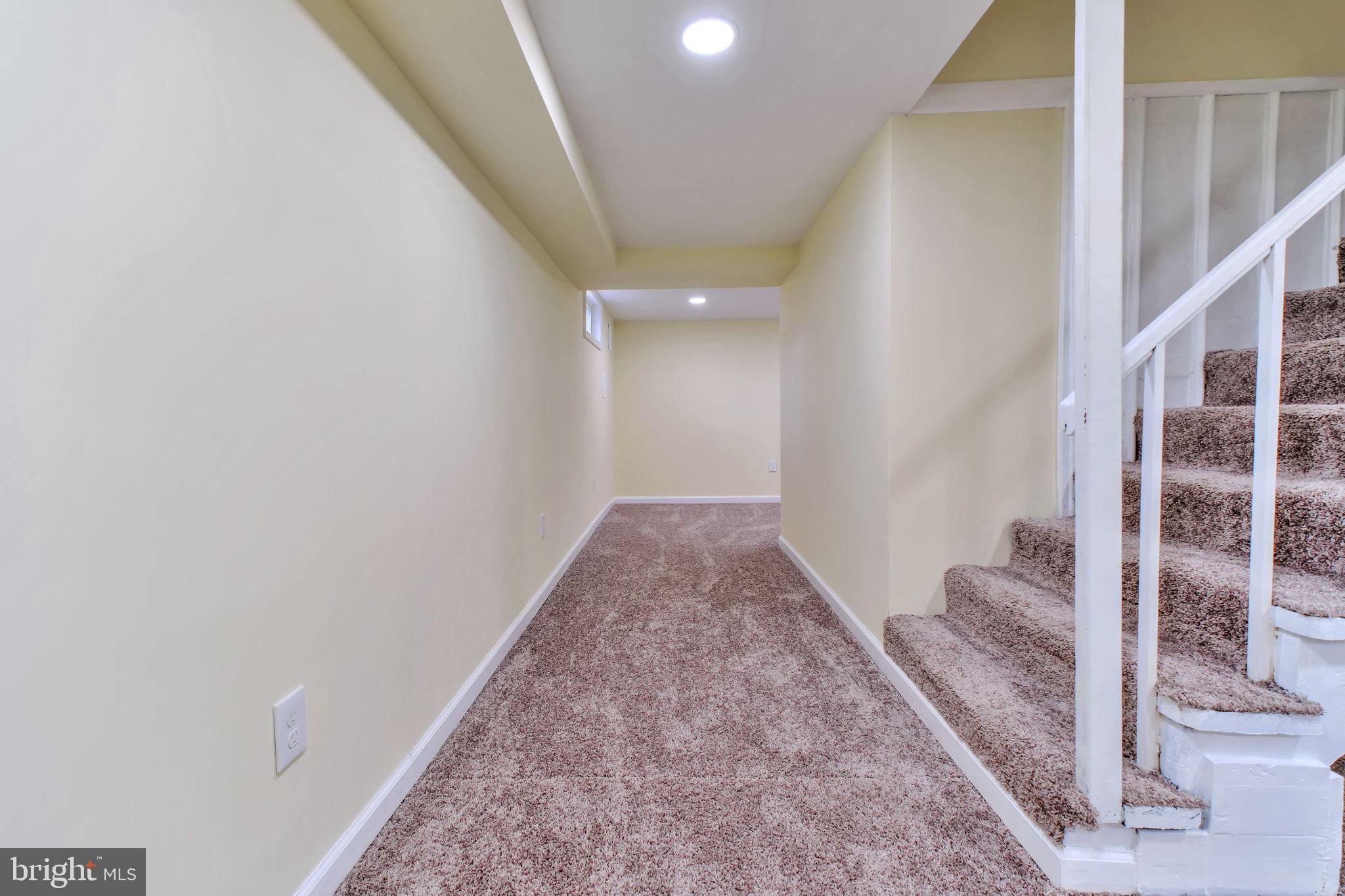 ANNANDALE - Residential