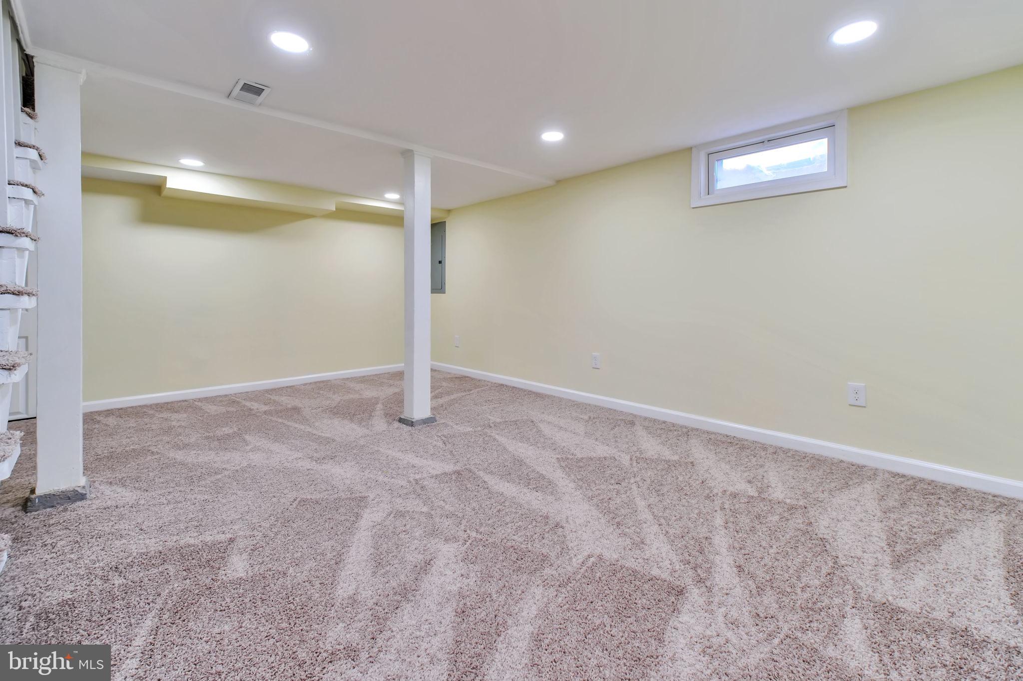 ANNANDALE - Residential