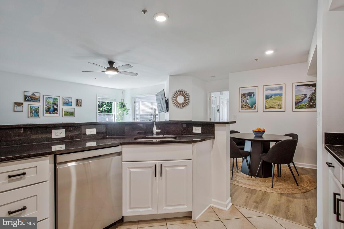 ANNAPOLIS OVERLOOK - Residential