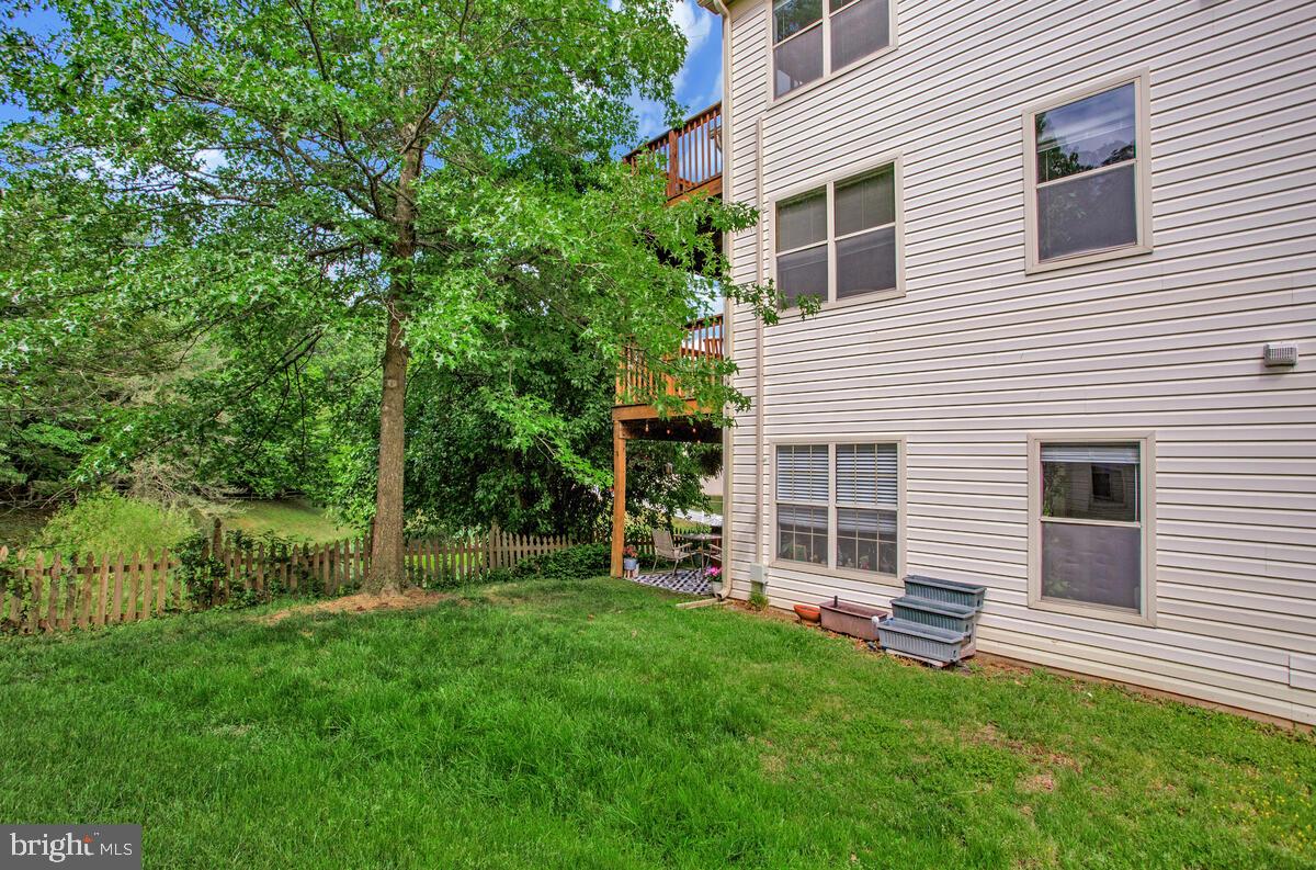 ANNAPOLIS OVERLOOK - Residential