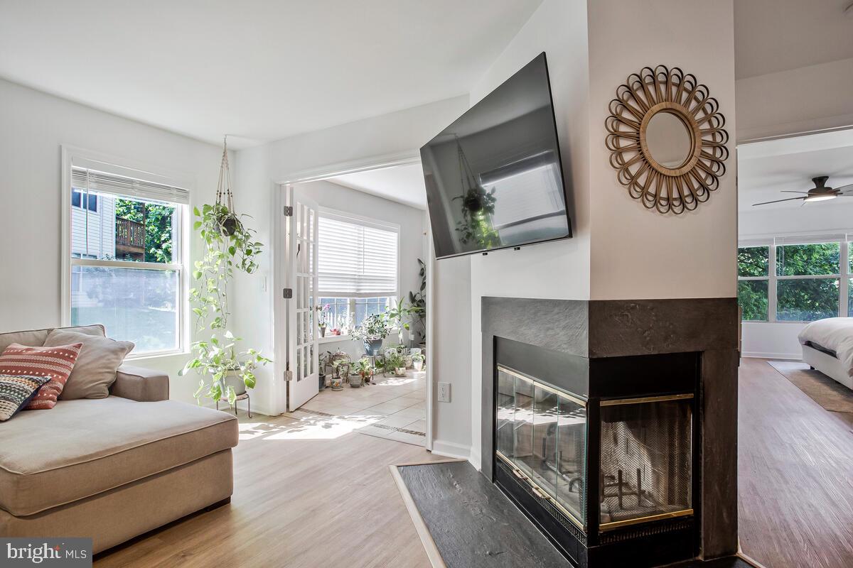 ANNAPOLIS OVERLOOK - Residential