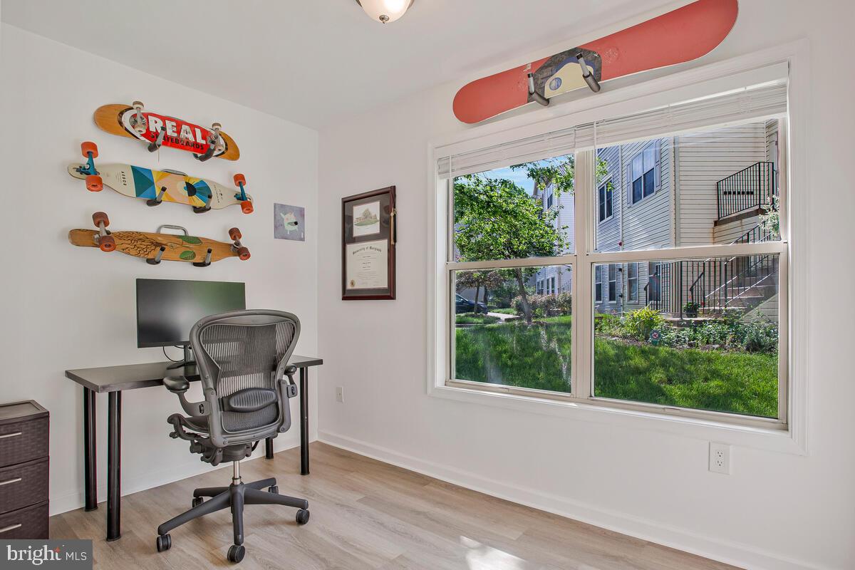 ANNAPOLIS OVERLOOK - Residential