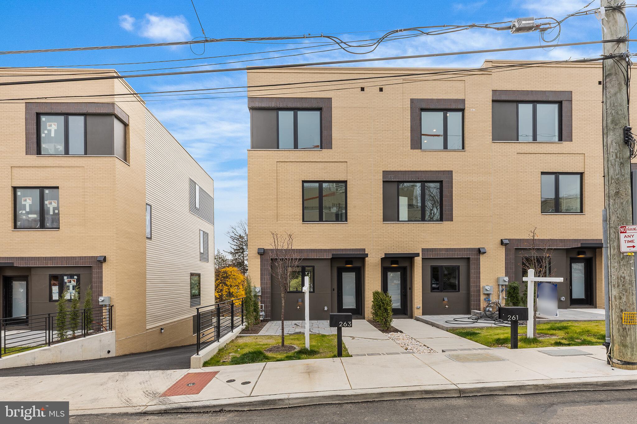 MANAYUNK - Residential