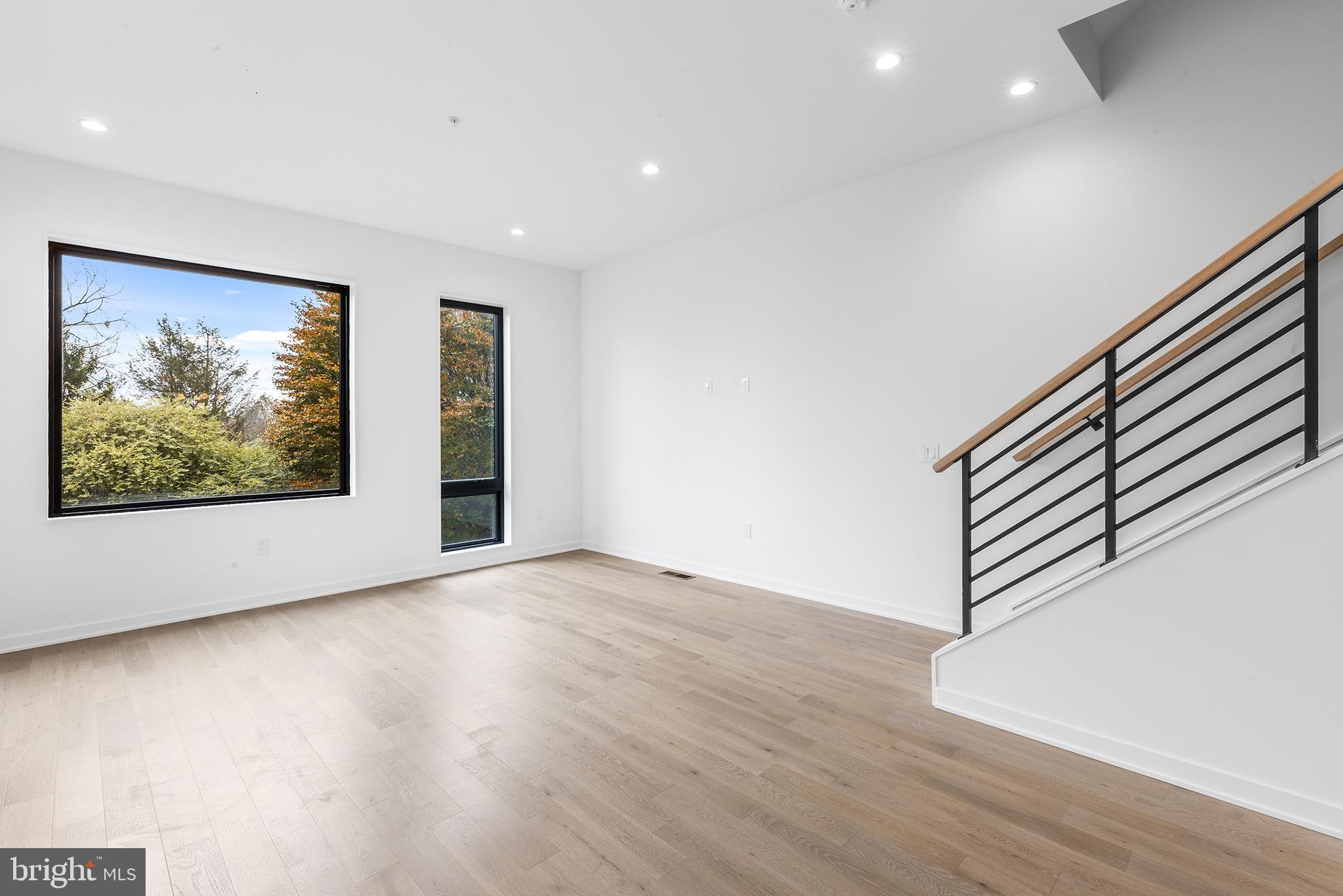 MANAYUNK - Residential