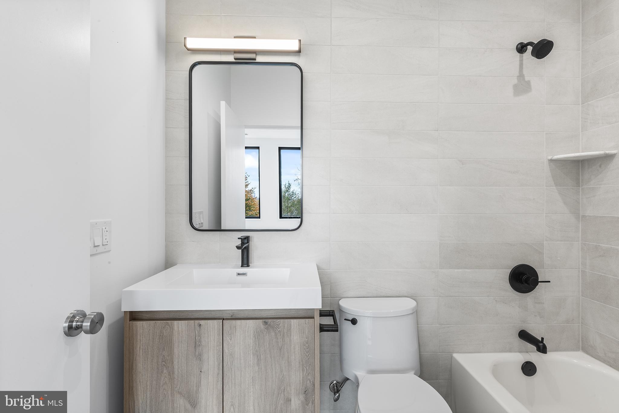 MANAYUNK - Residential