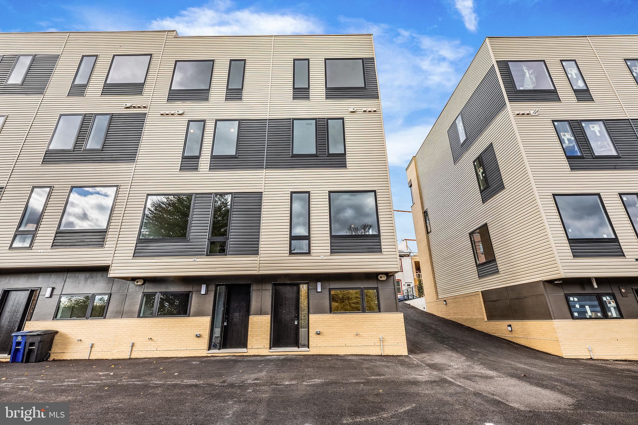 MANAYUNK - Residential