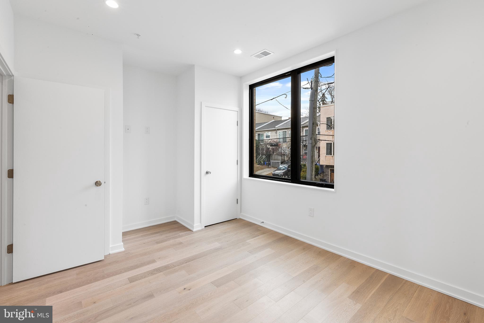 MANAYUNK - Residential