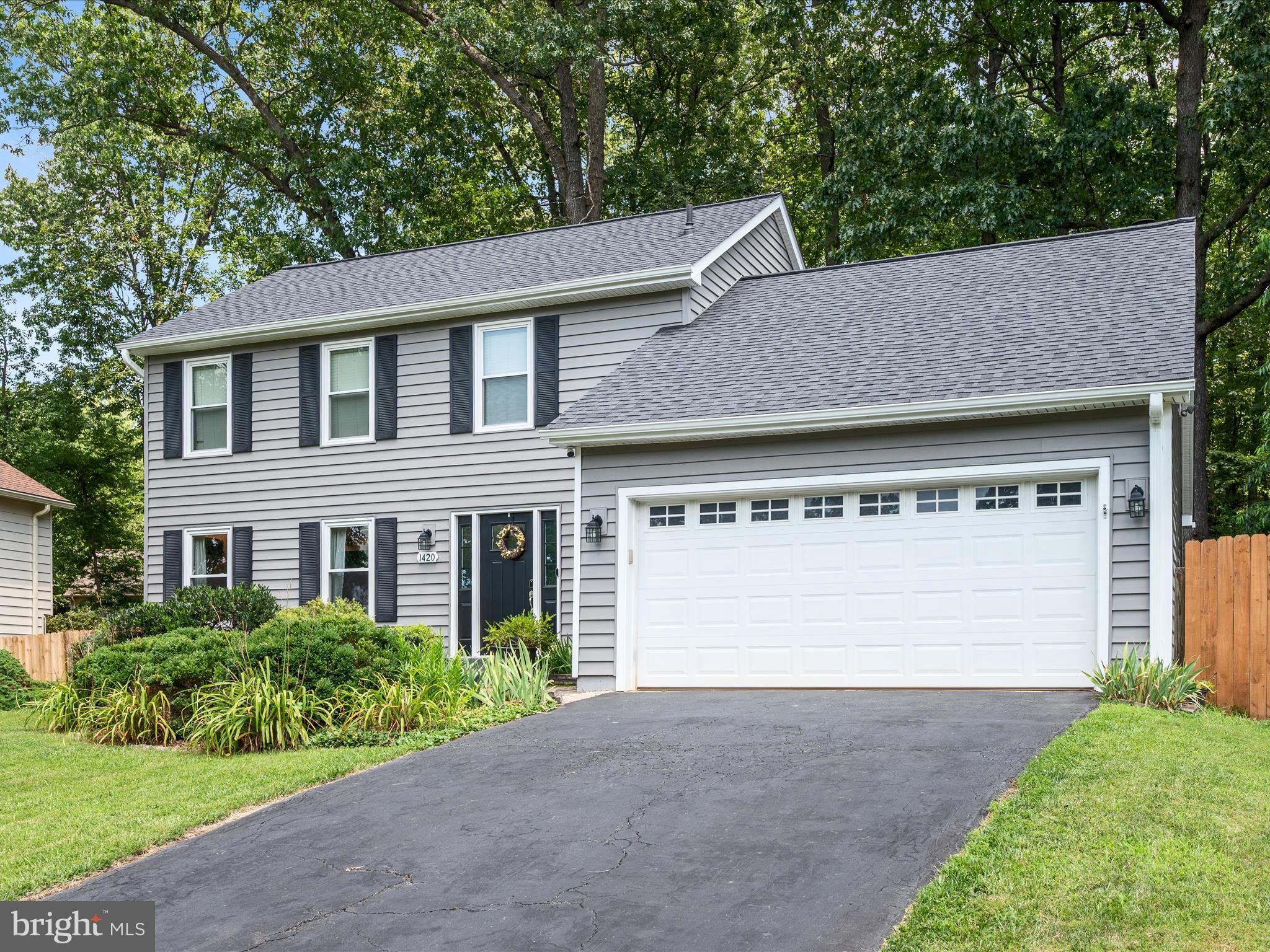 1420 BAYSHIRE LANE