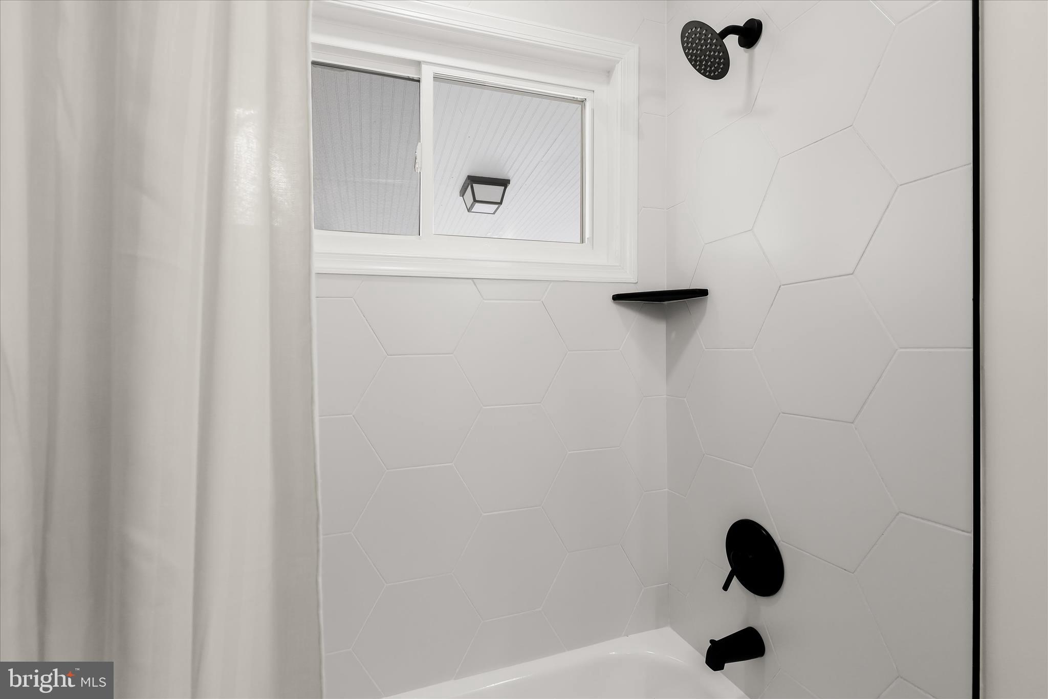 GARDENVILLE - Residential