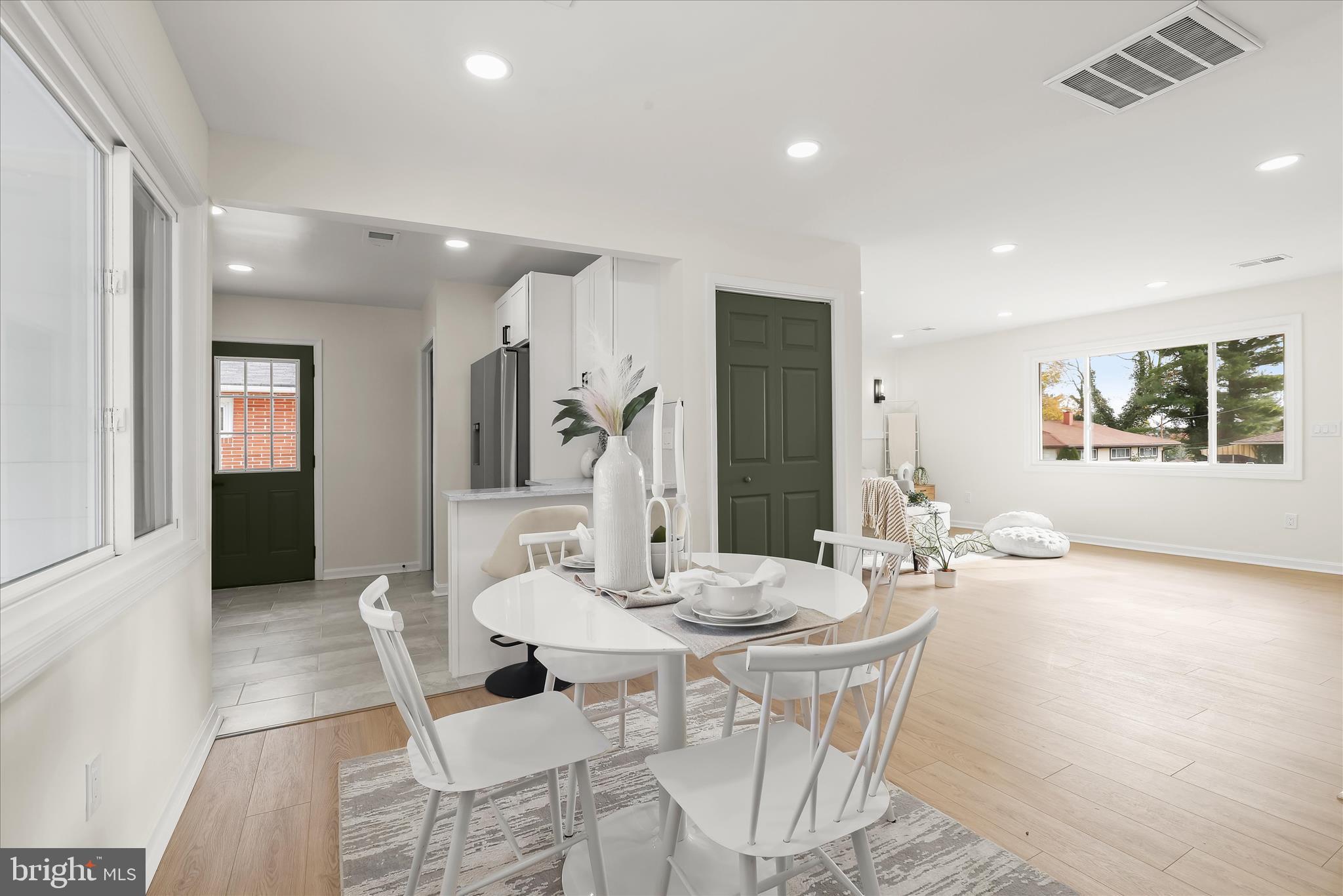 GARDENVILLE - Residential