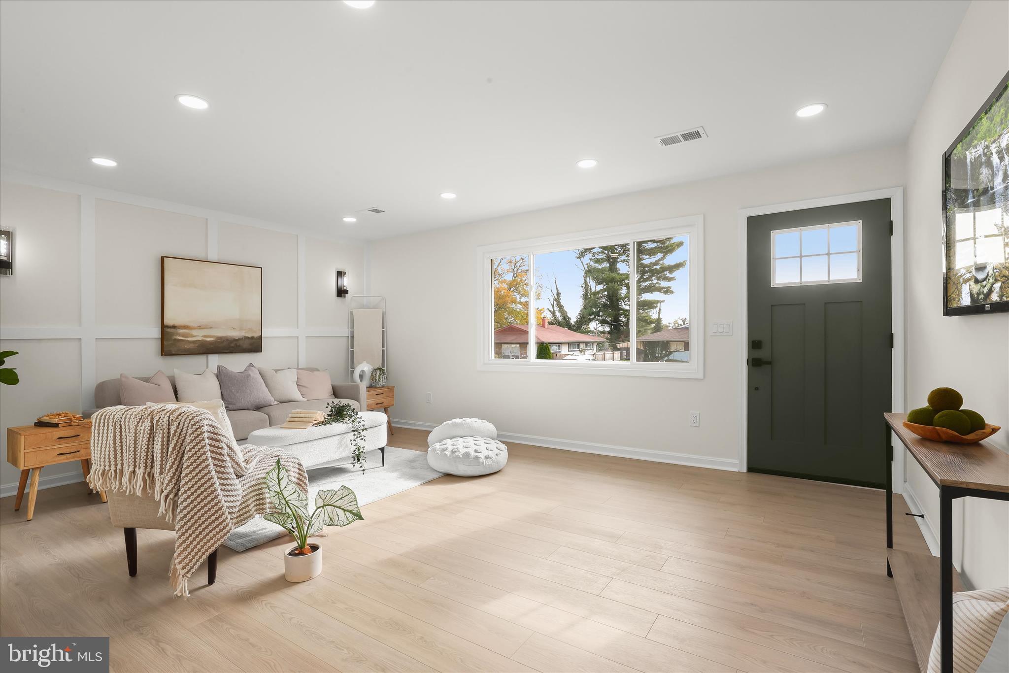 GARDENVILLE - Residential