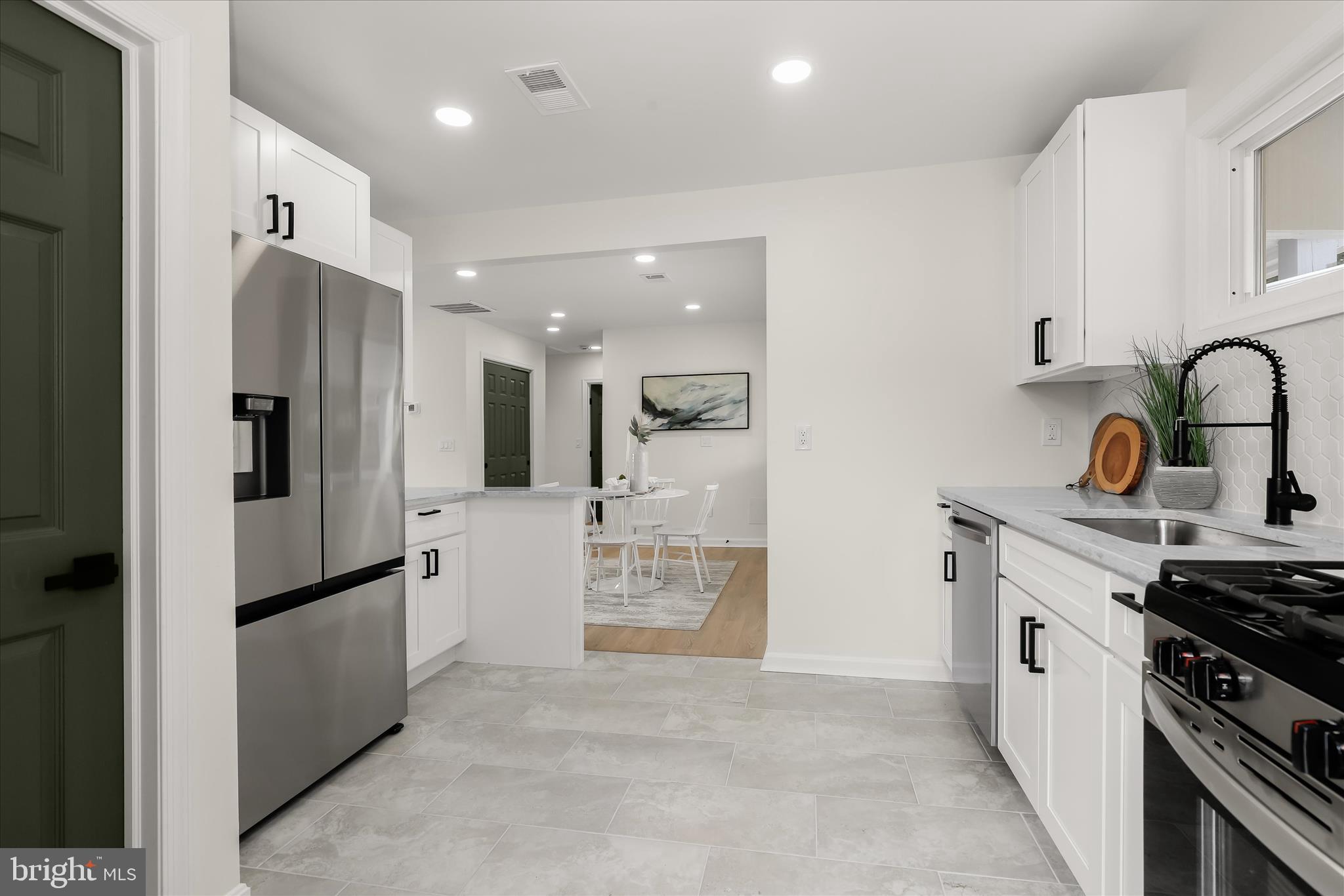 GARDENVILLE - Residential