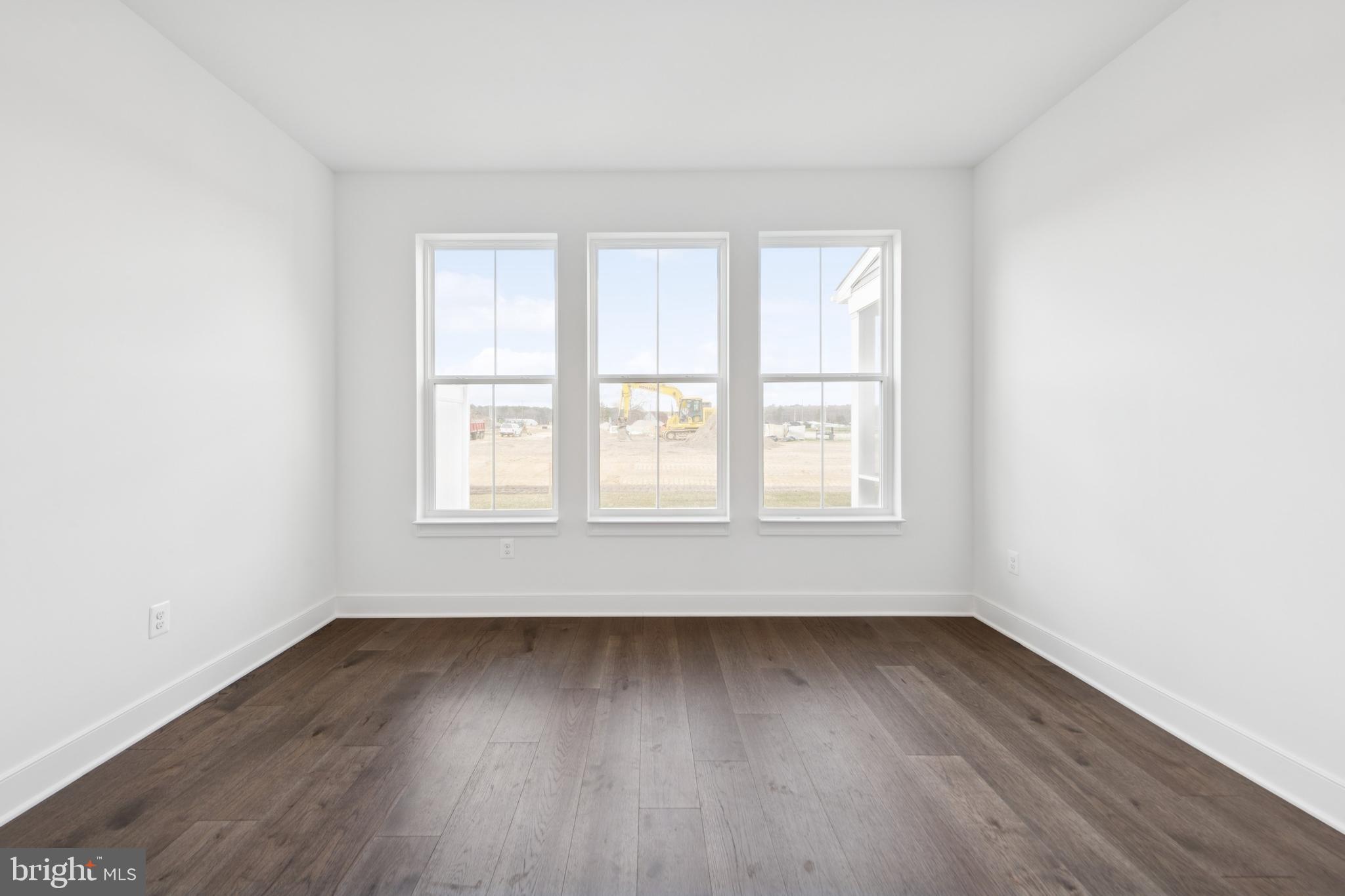 BAY KNOLLS - Residential