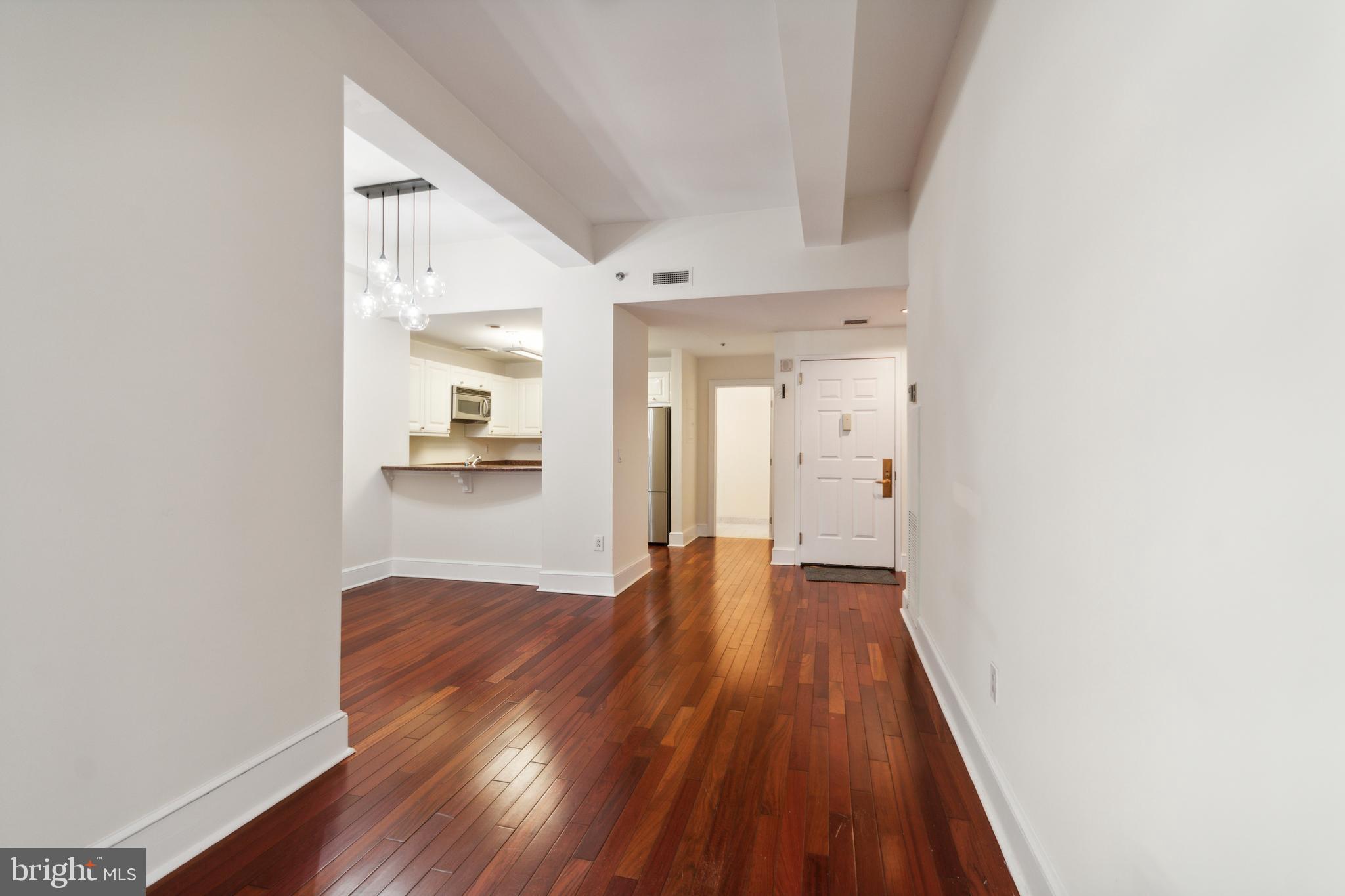 CENTER CITY - Residential Lease