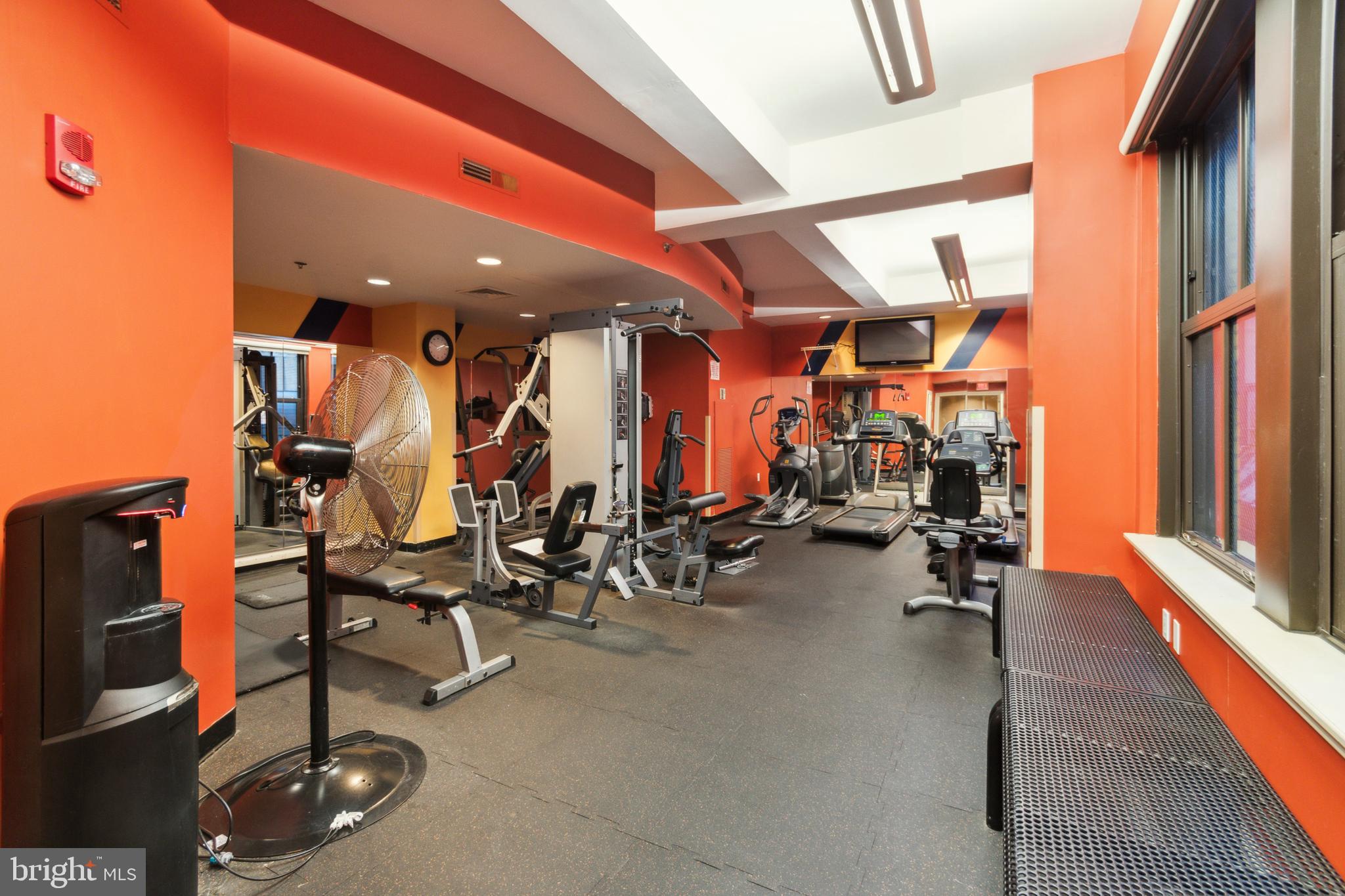 CENTER CITY - Residential Lease