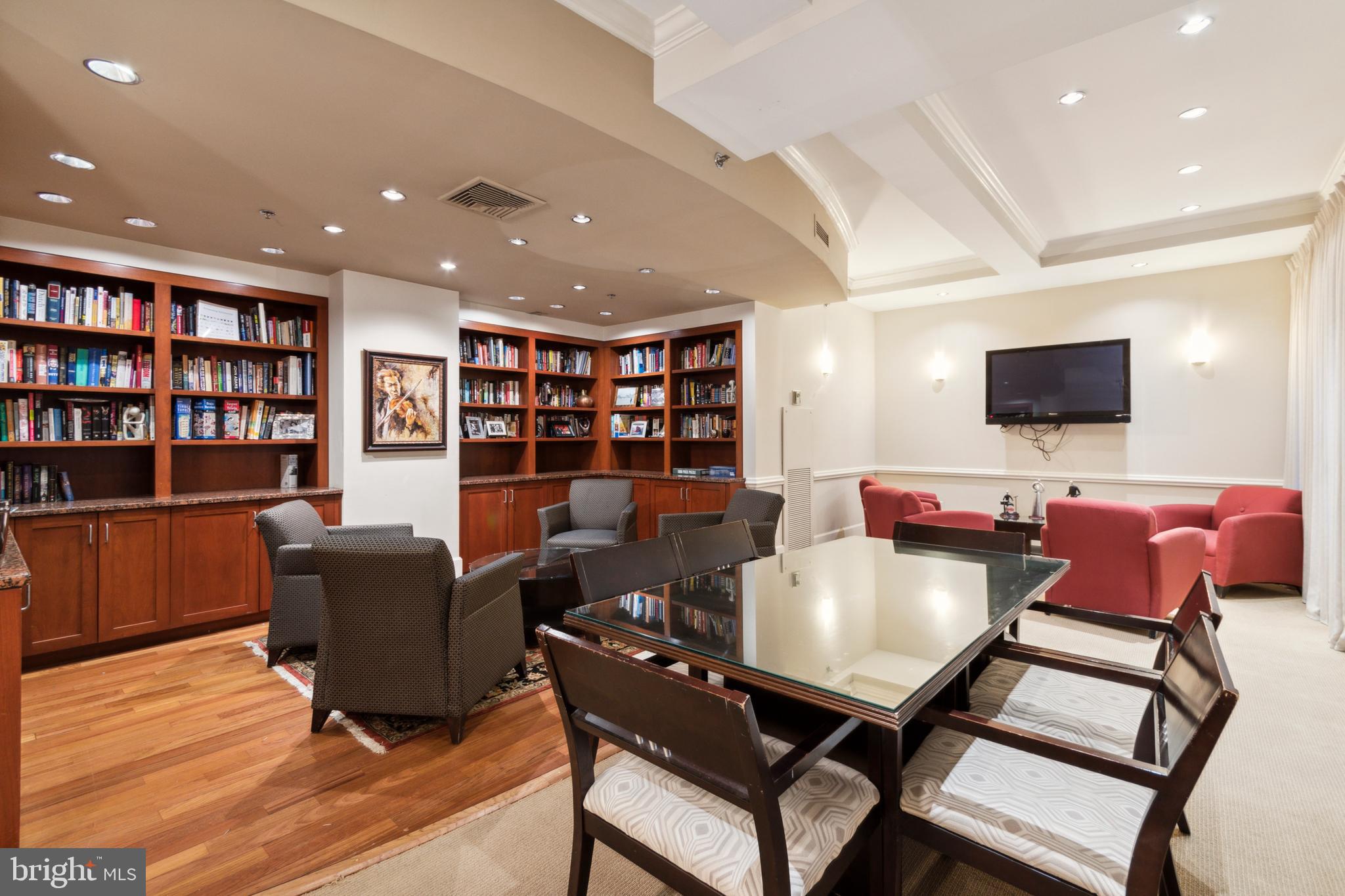 CENTER CITY - Residential Lease