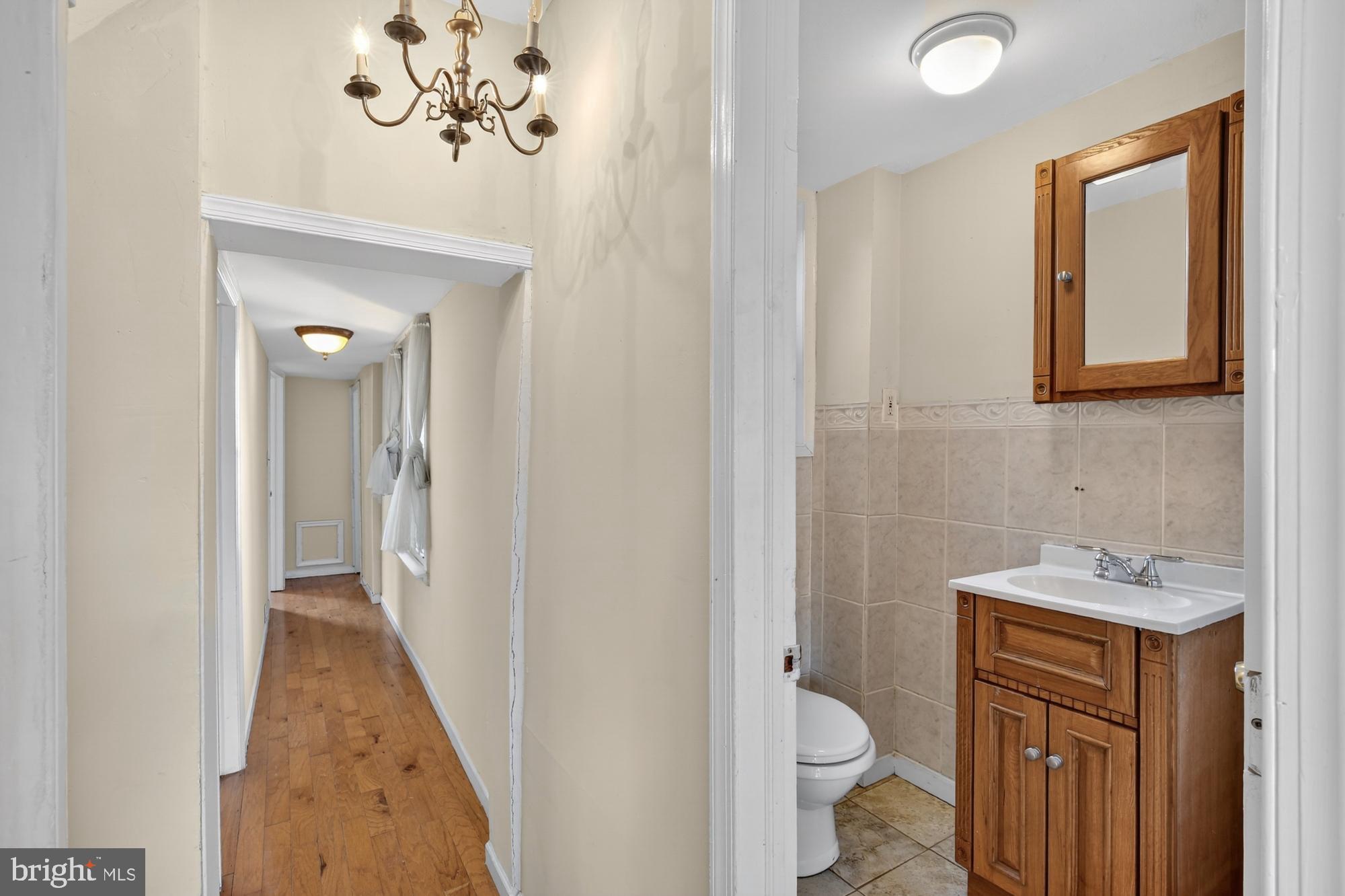 EAST KENSINGTON - Residential Lease