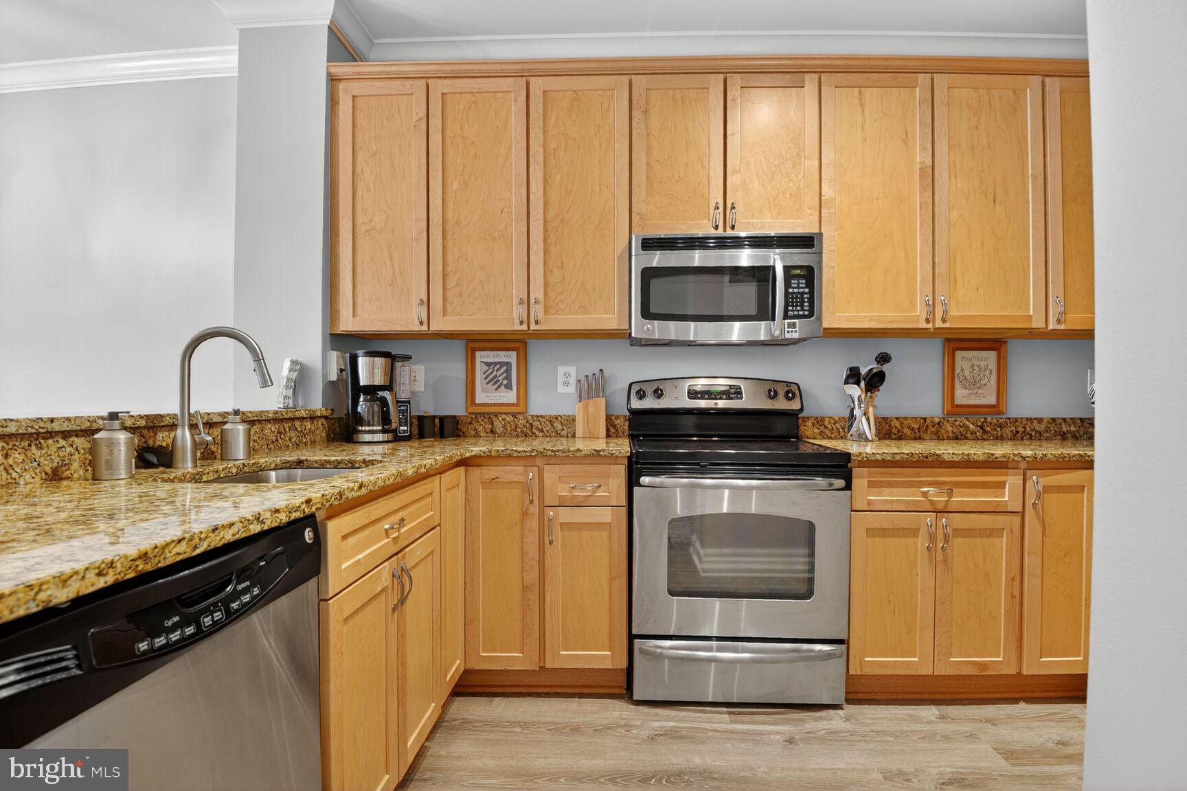 KING FARM VILLAGE - Residential